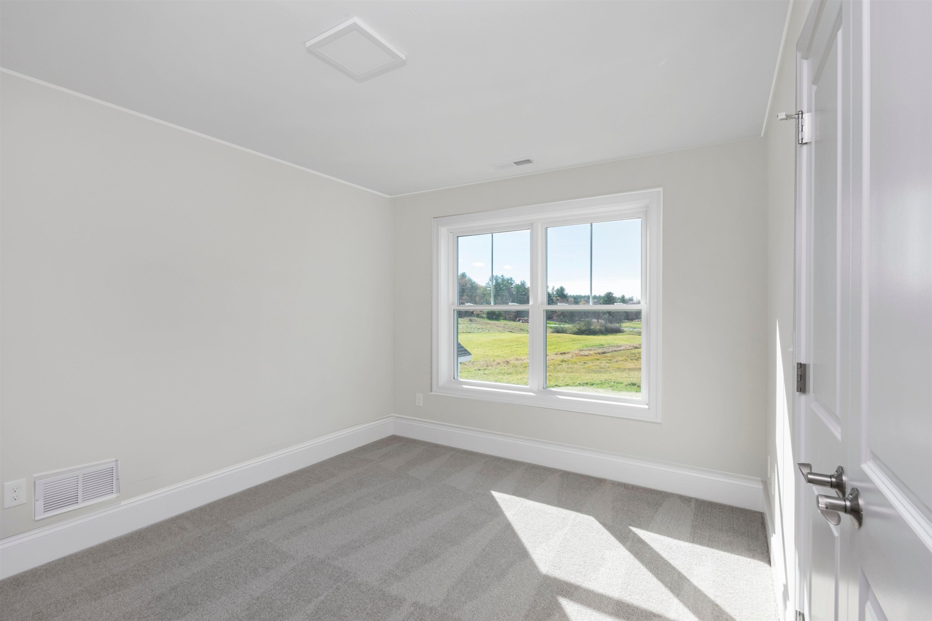 137 County Road Property Photo 34