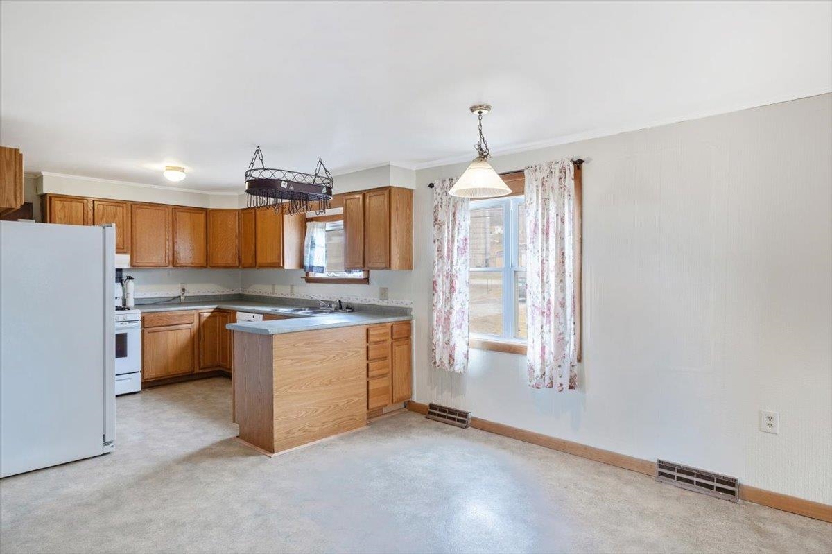 1125 Sheldon Road Property Photo 14