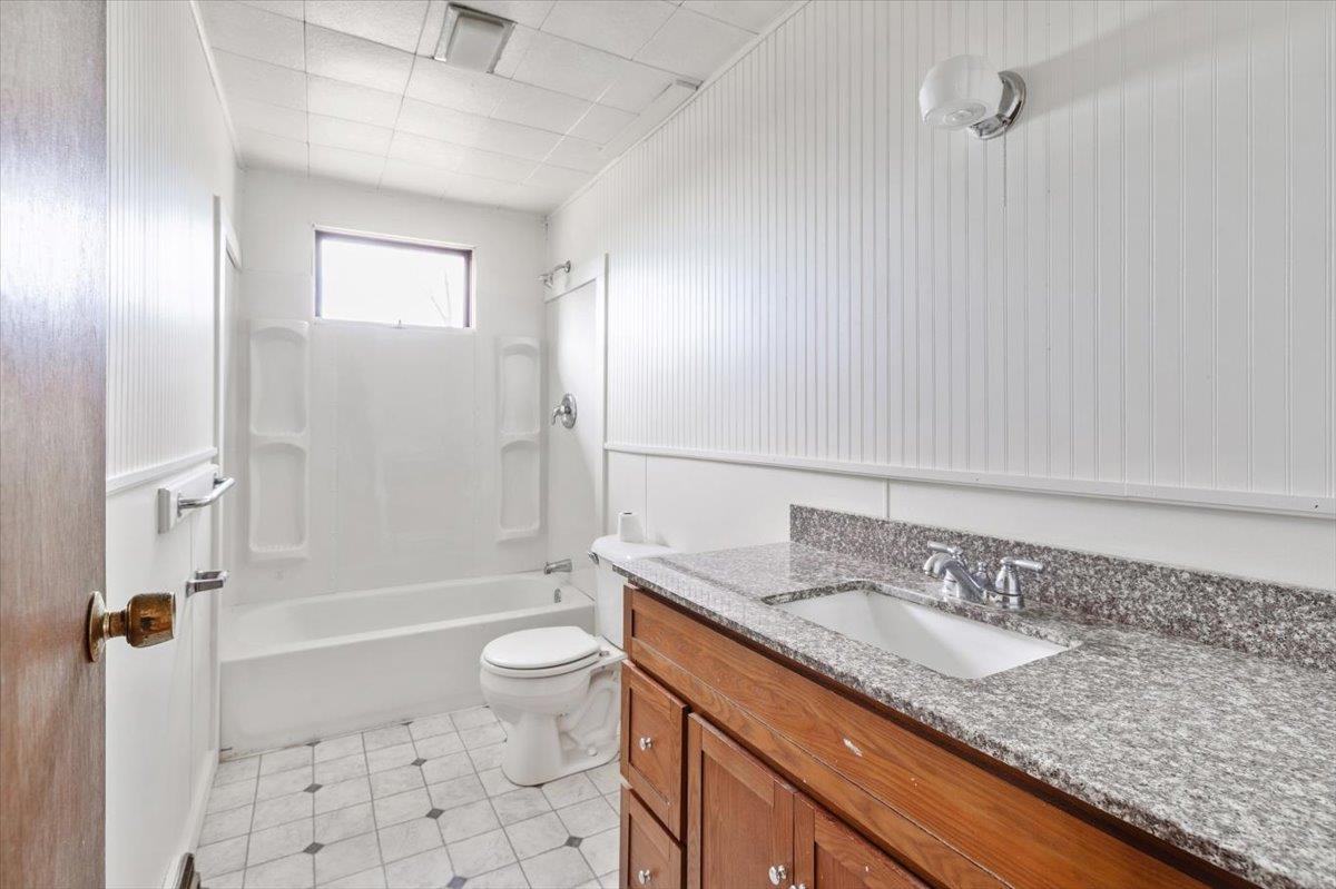 1125 Sheldon Road Property Photo 19
