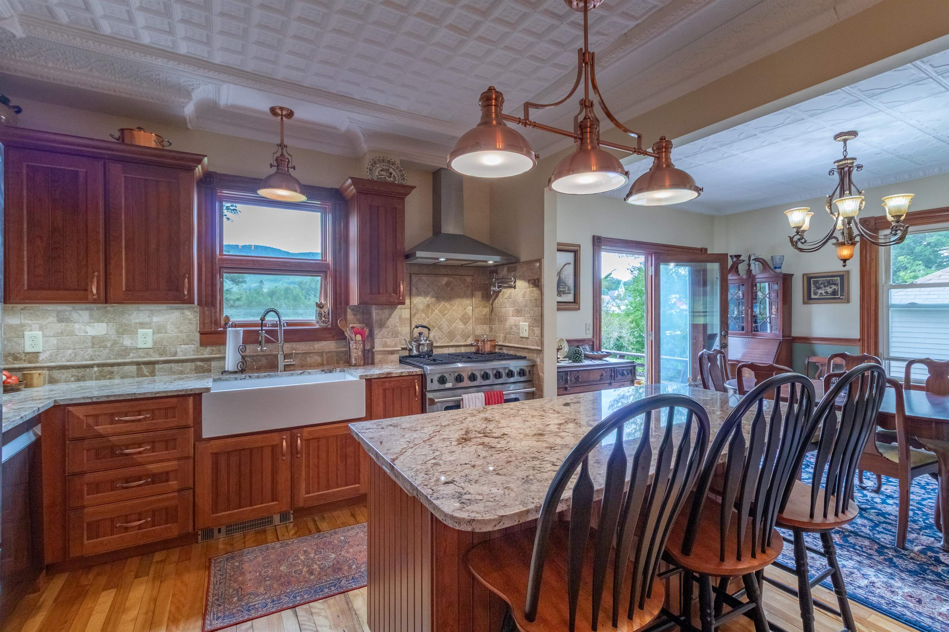 92 Derby Street Property Photo 5