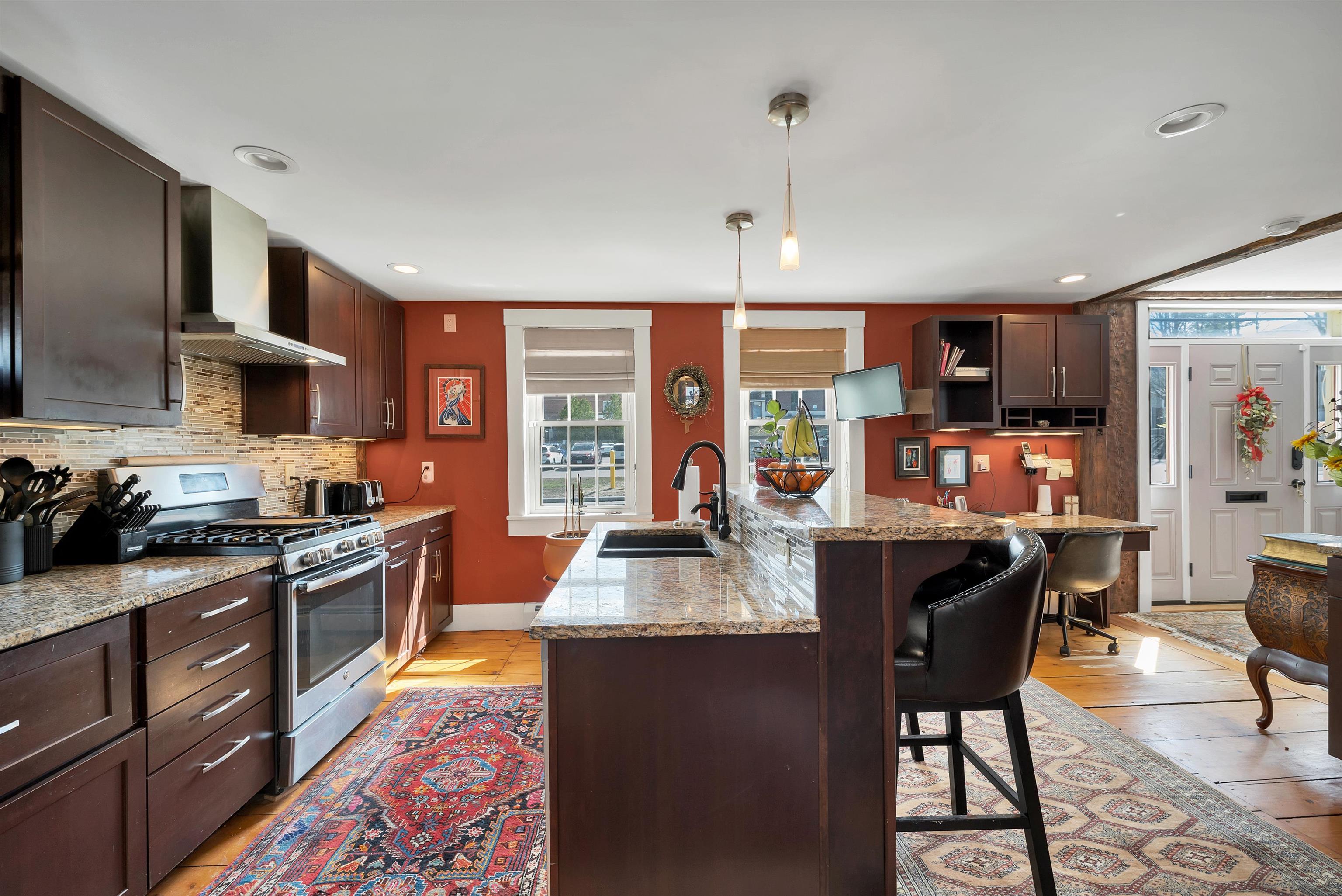60 Highland Street Property Photo 8