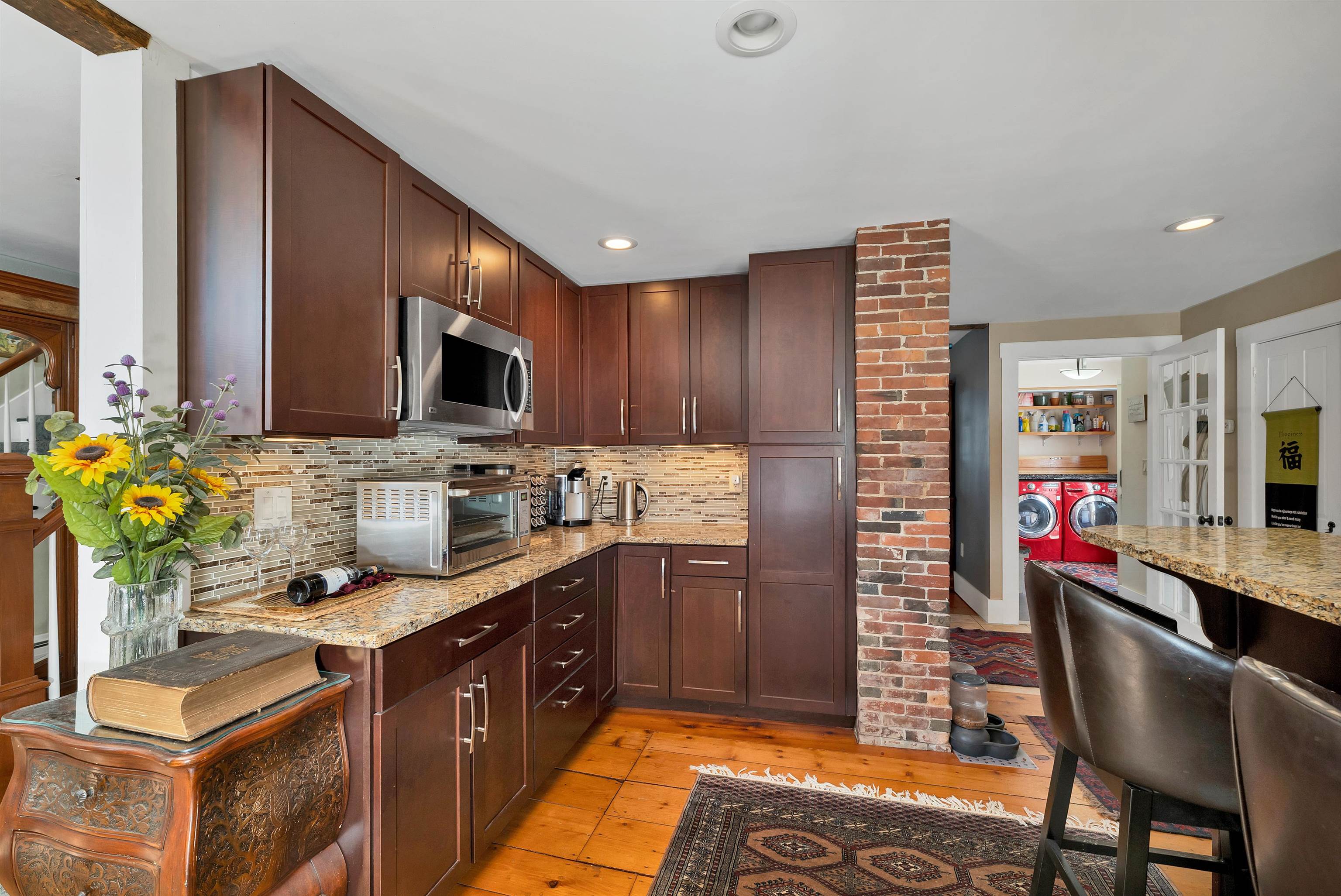 60 Highland Street Property Photo 9