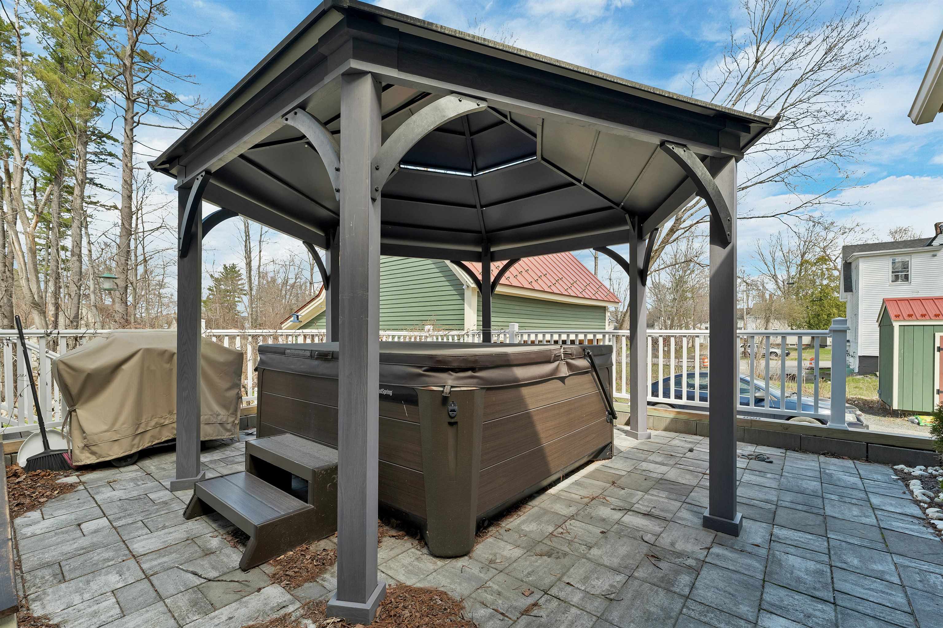 60 Highland Street Property Photo 46