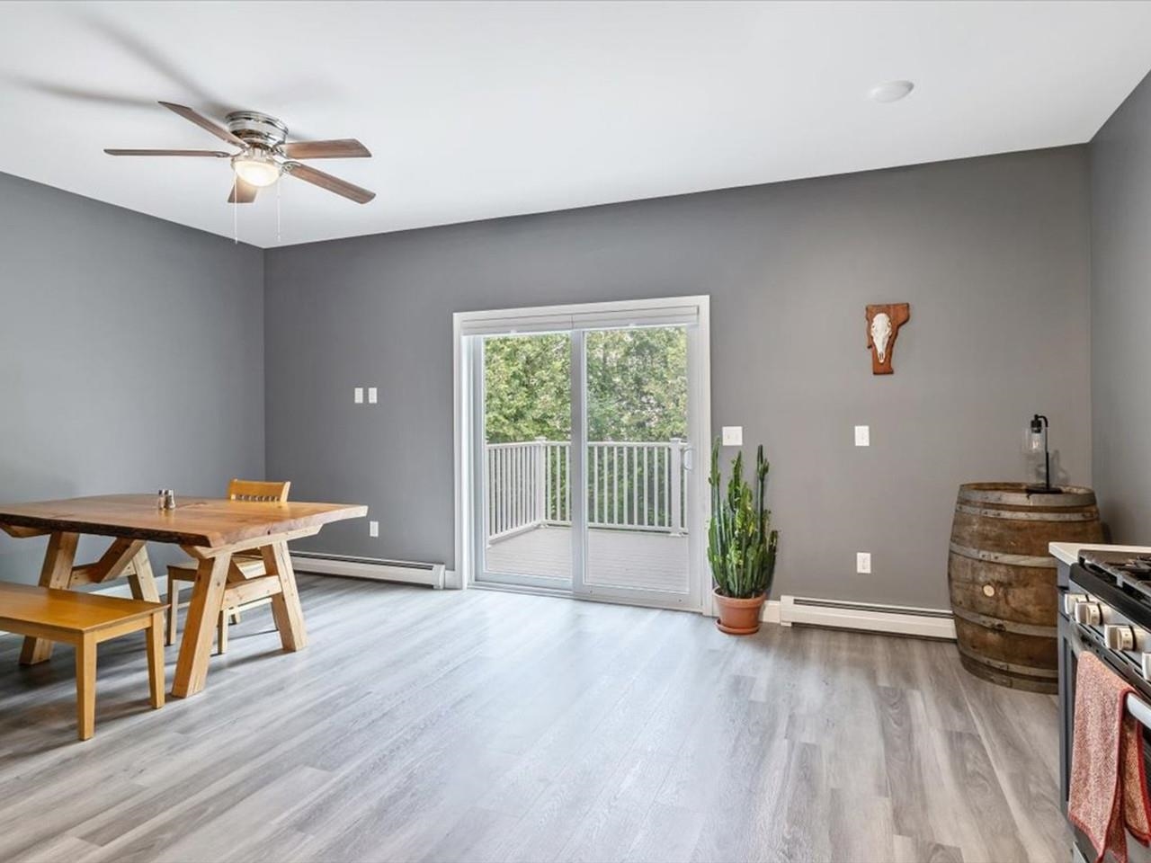 498 Fairfax Street Property Photo 7