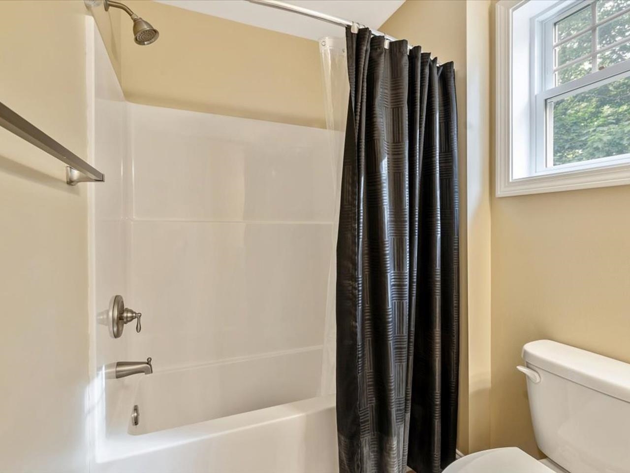 498 Fairfax Street Property Photo 24