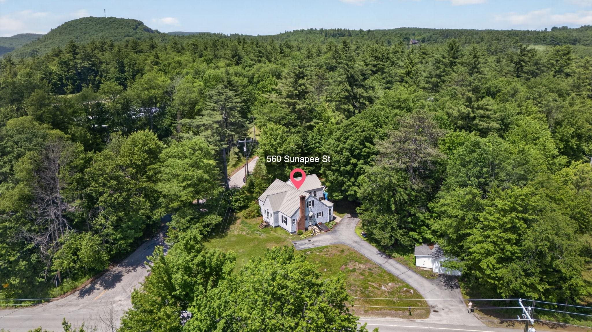 560 Sunapee Street Property Photo 2