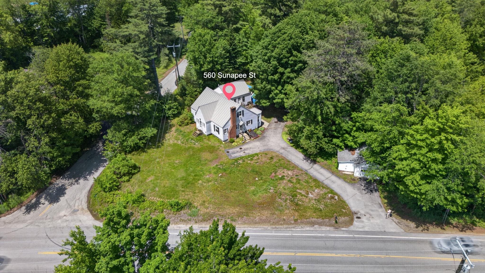 560 Sunapee Street Property Photo 6