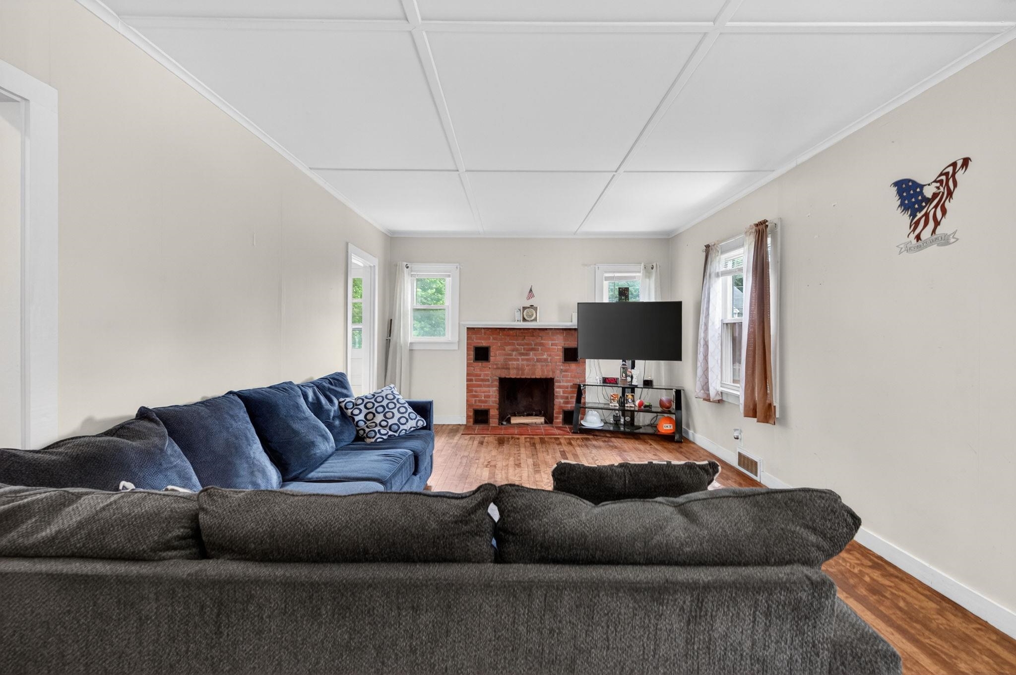 560 Sunapee Street Property Photo 18