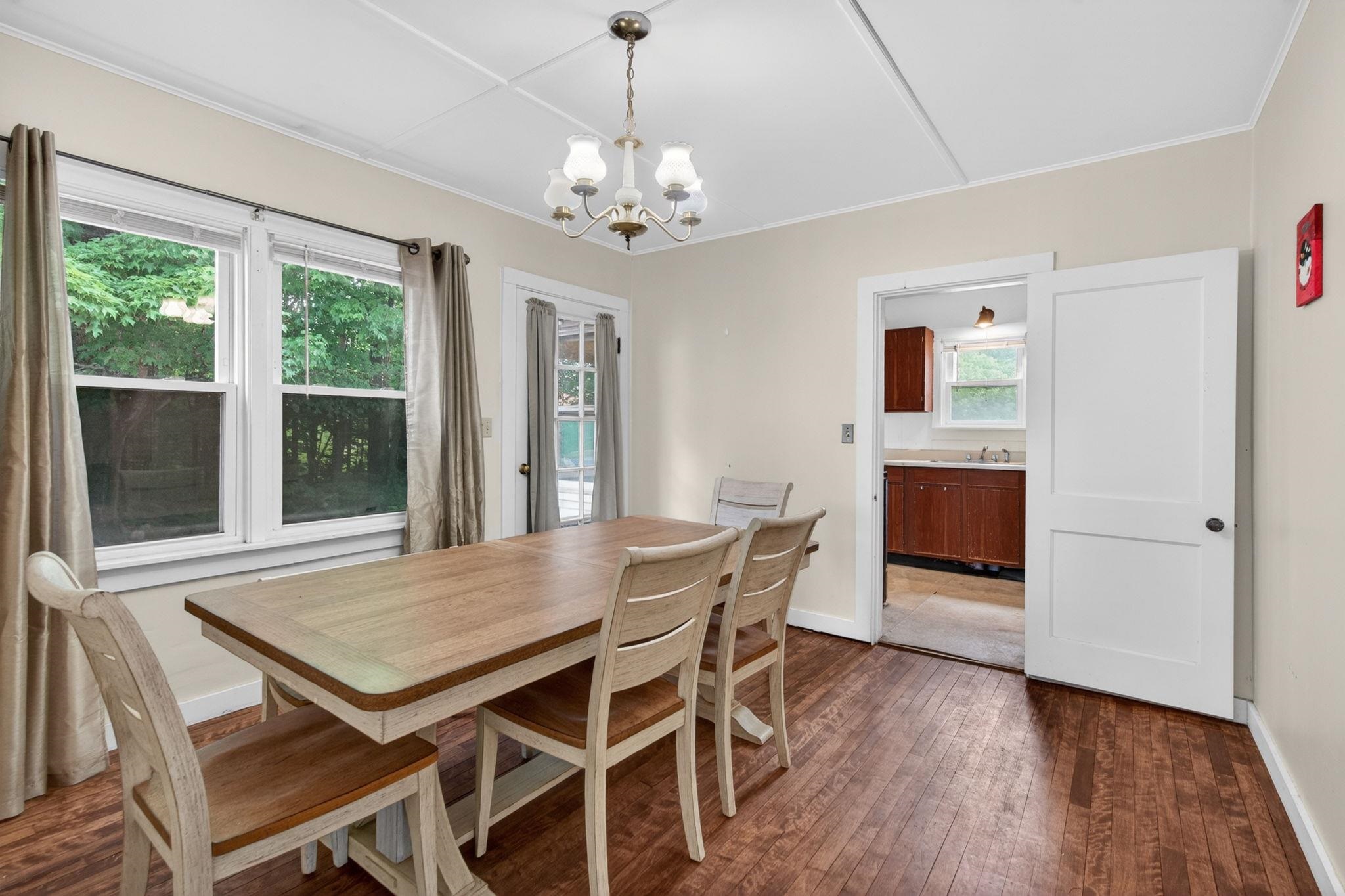 560 Sunapee Street Property Photo 26