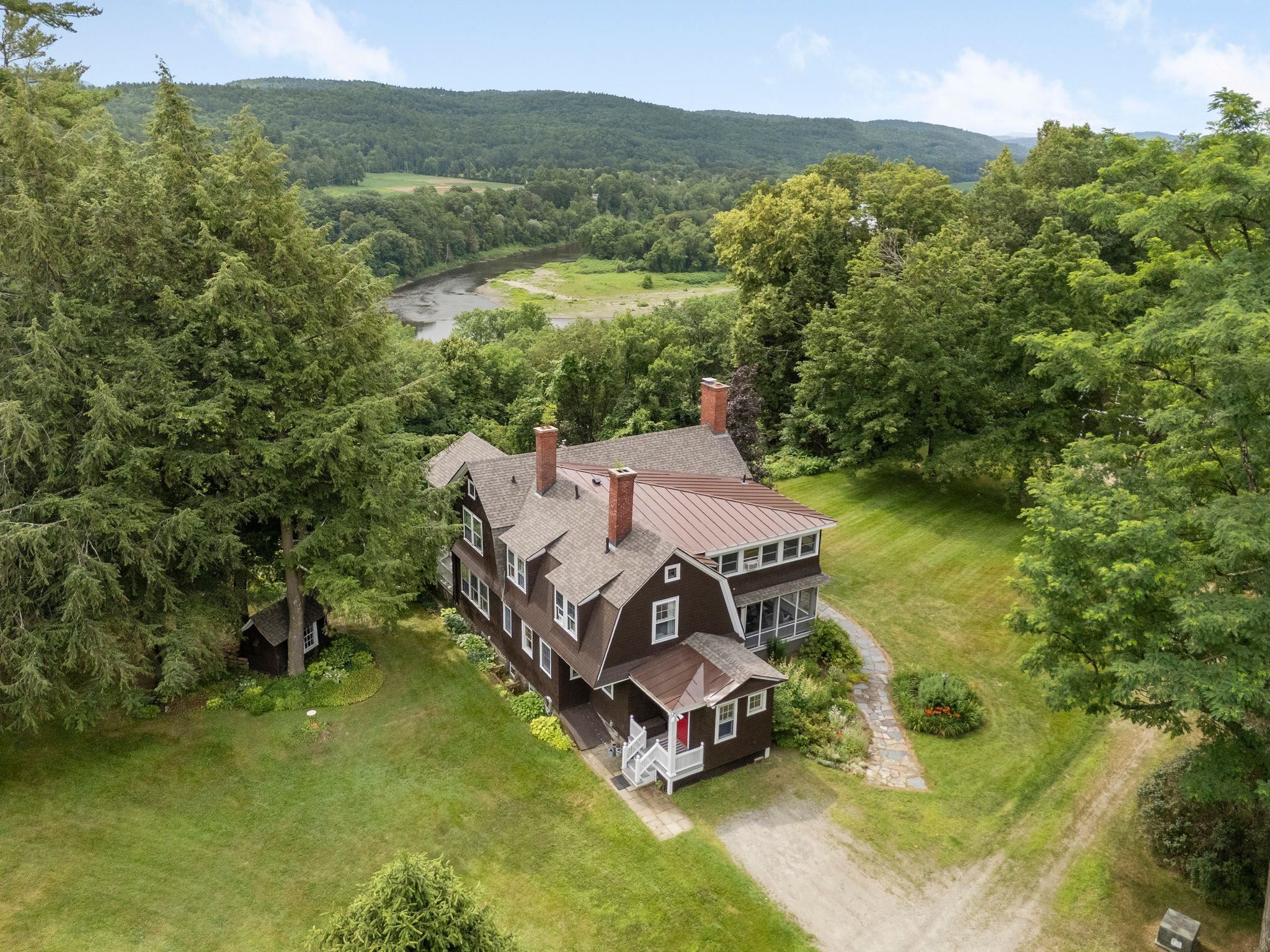 145 The Plateau Property Photo 1