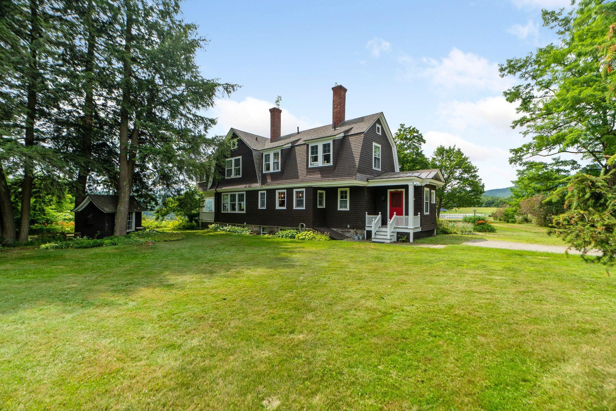 145 The Plateau Property Photo 4