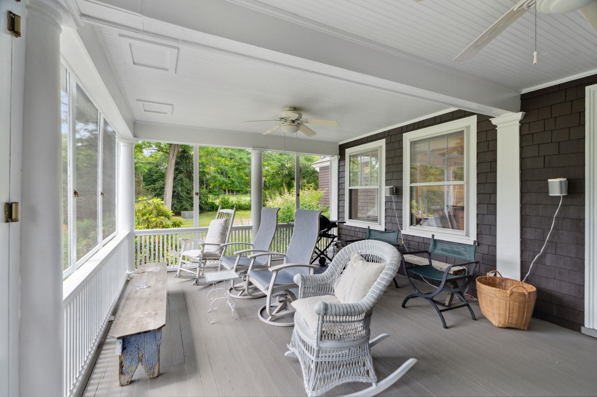 145 The Plateau Property Photo 9