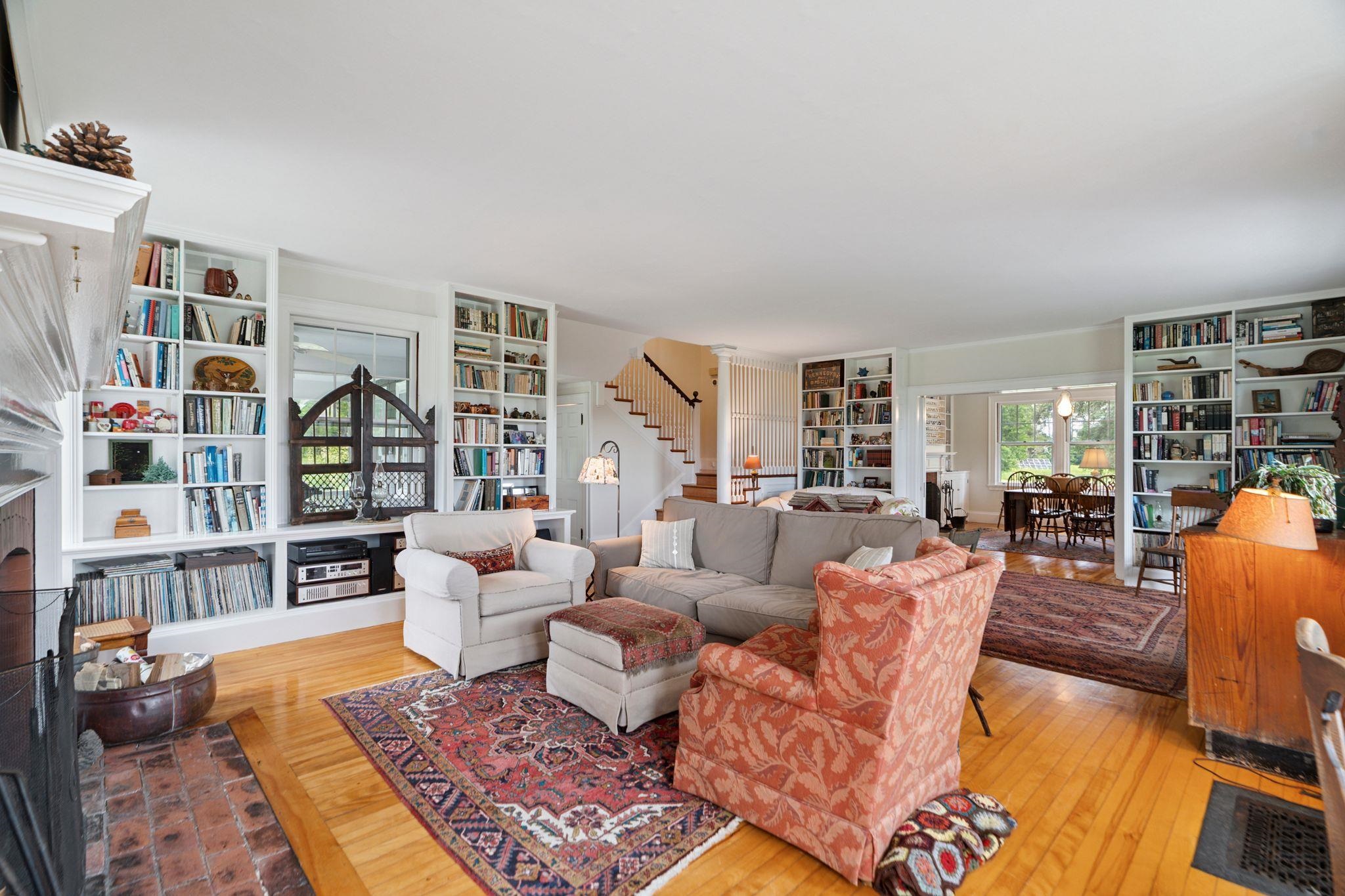 145 The Plateau Property Photo 13