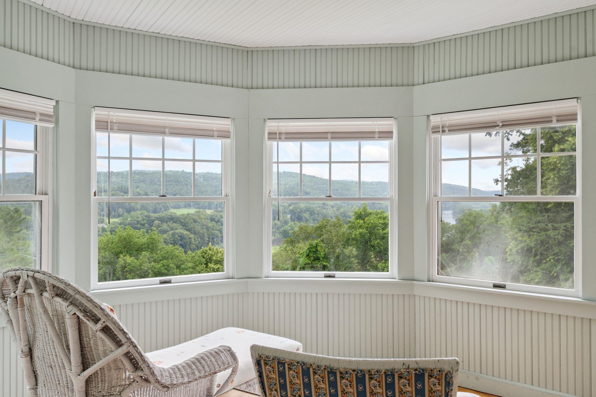 145 The Plateau Property Photo 32