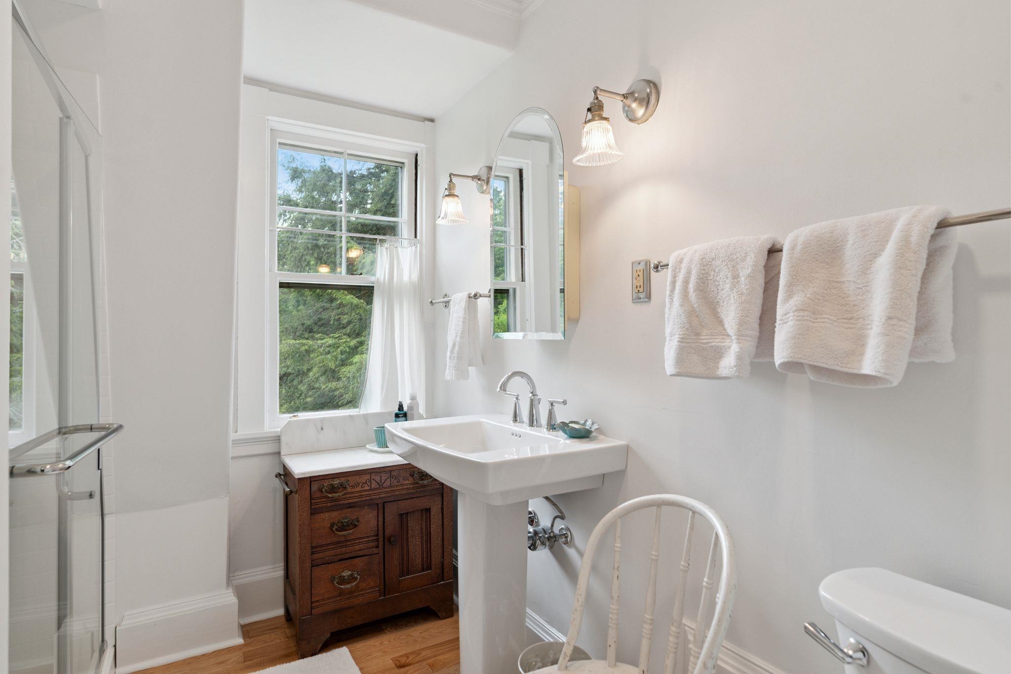 145 The Plateau Property Photo 37