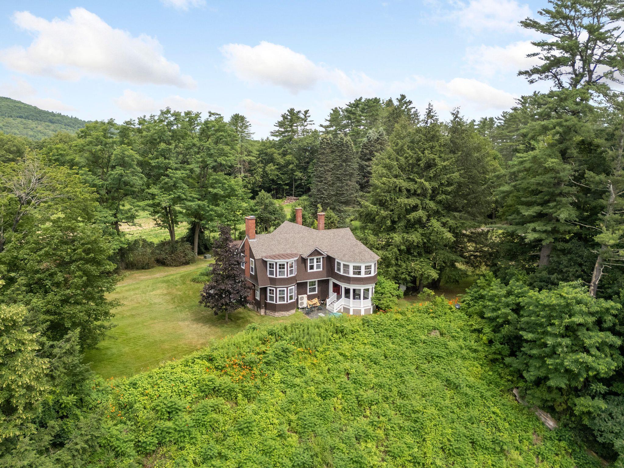 145 The Plateau Property Photo 45