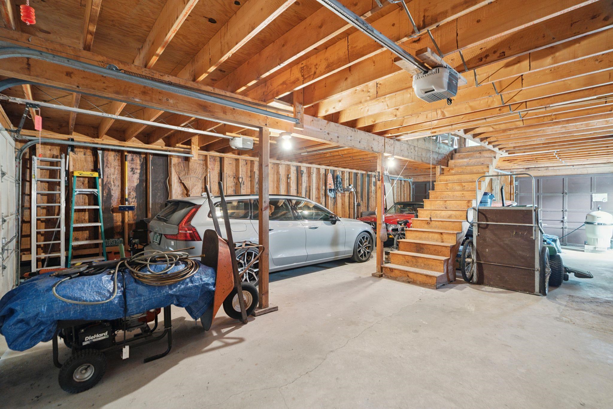 145 The Plateau Property Photo 49