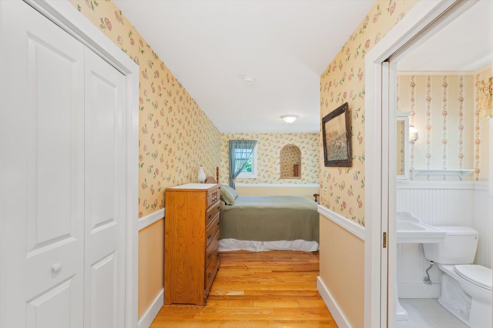 216 Old Forest Road Property Photo 33