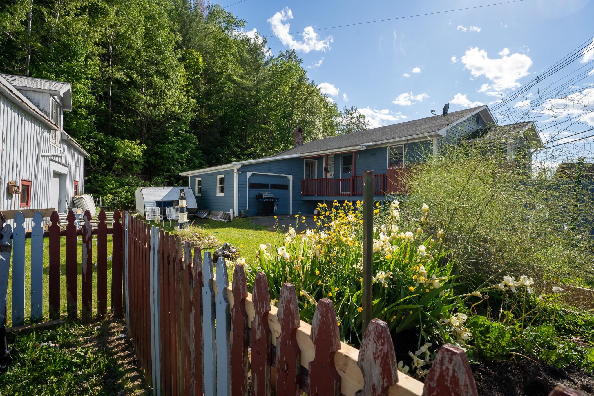 8 Birch Street Property Photo 1