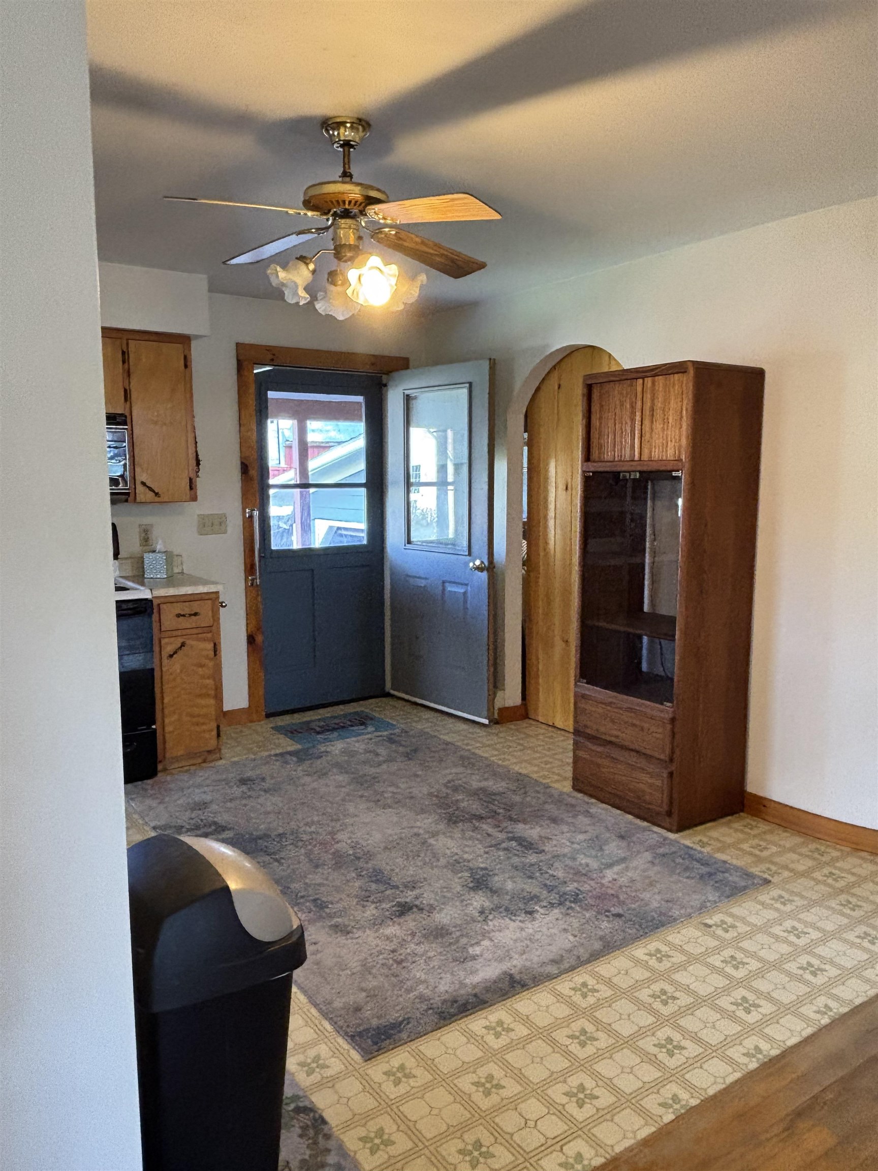 8 Birch Street Property Photo 45