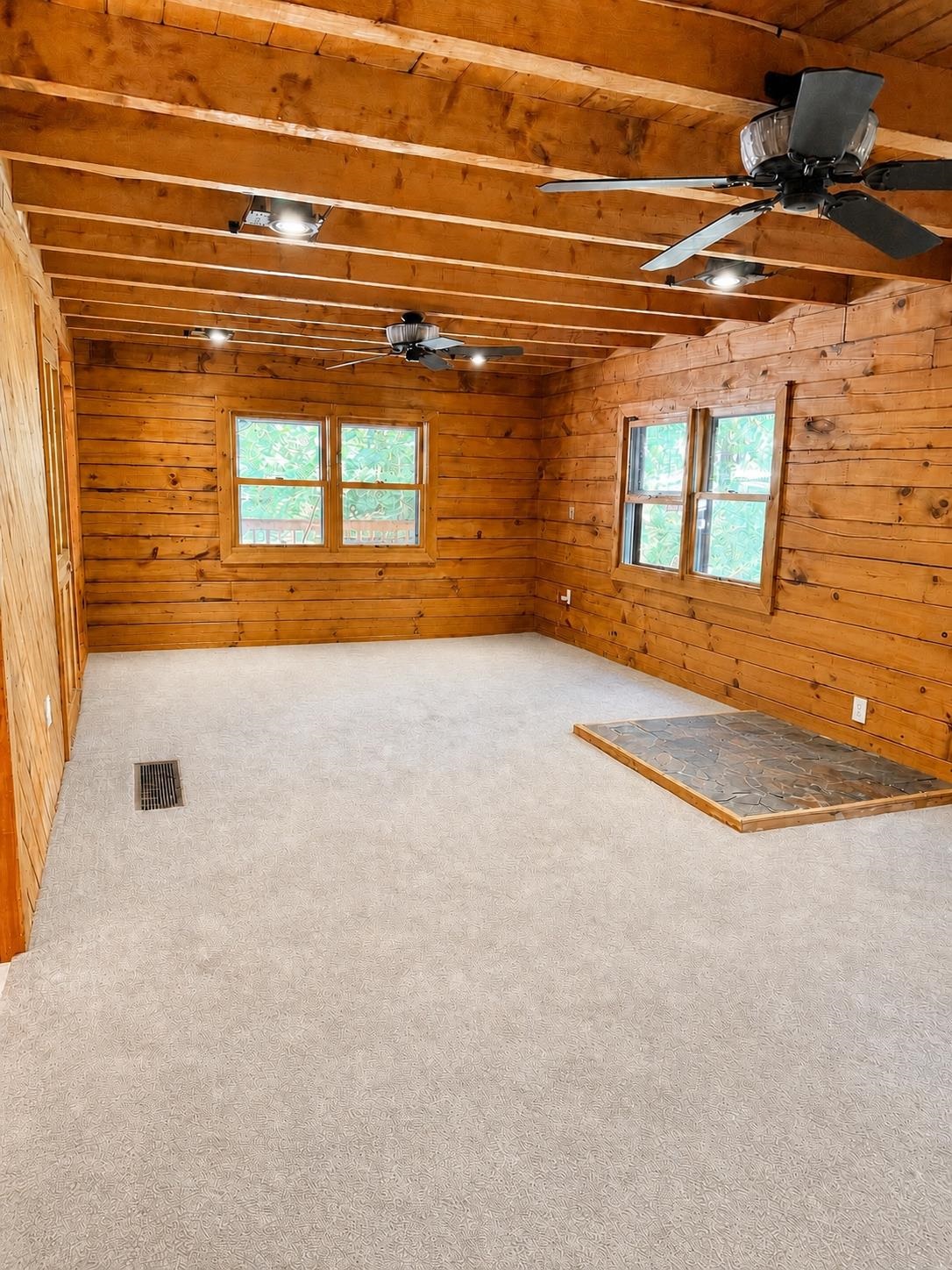 108 Old Bennington Road Property Photo 7