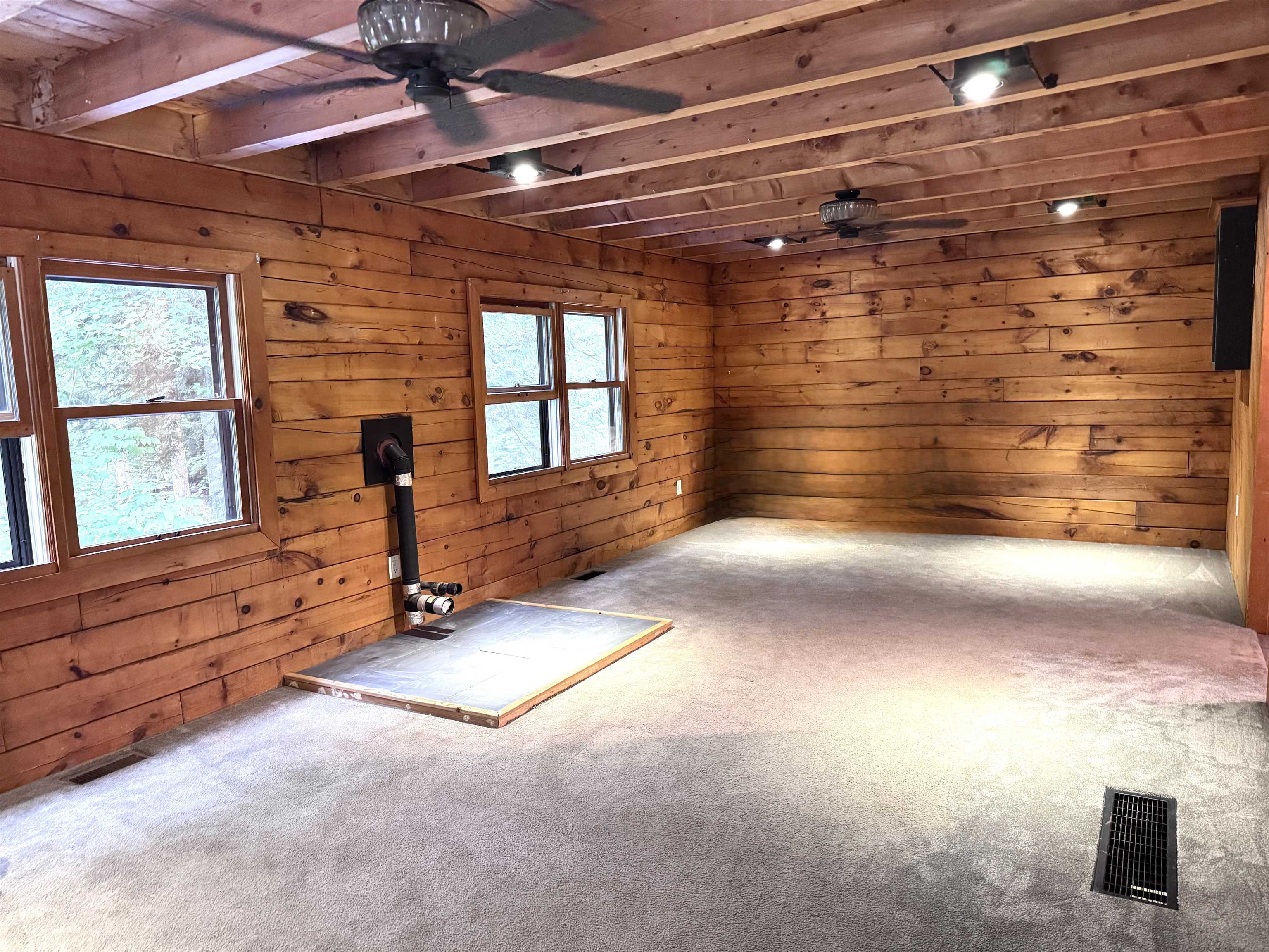 108 Old Bennington Road Property Photo 8