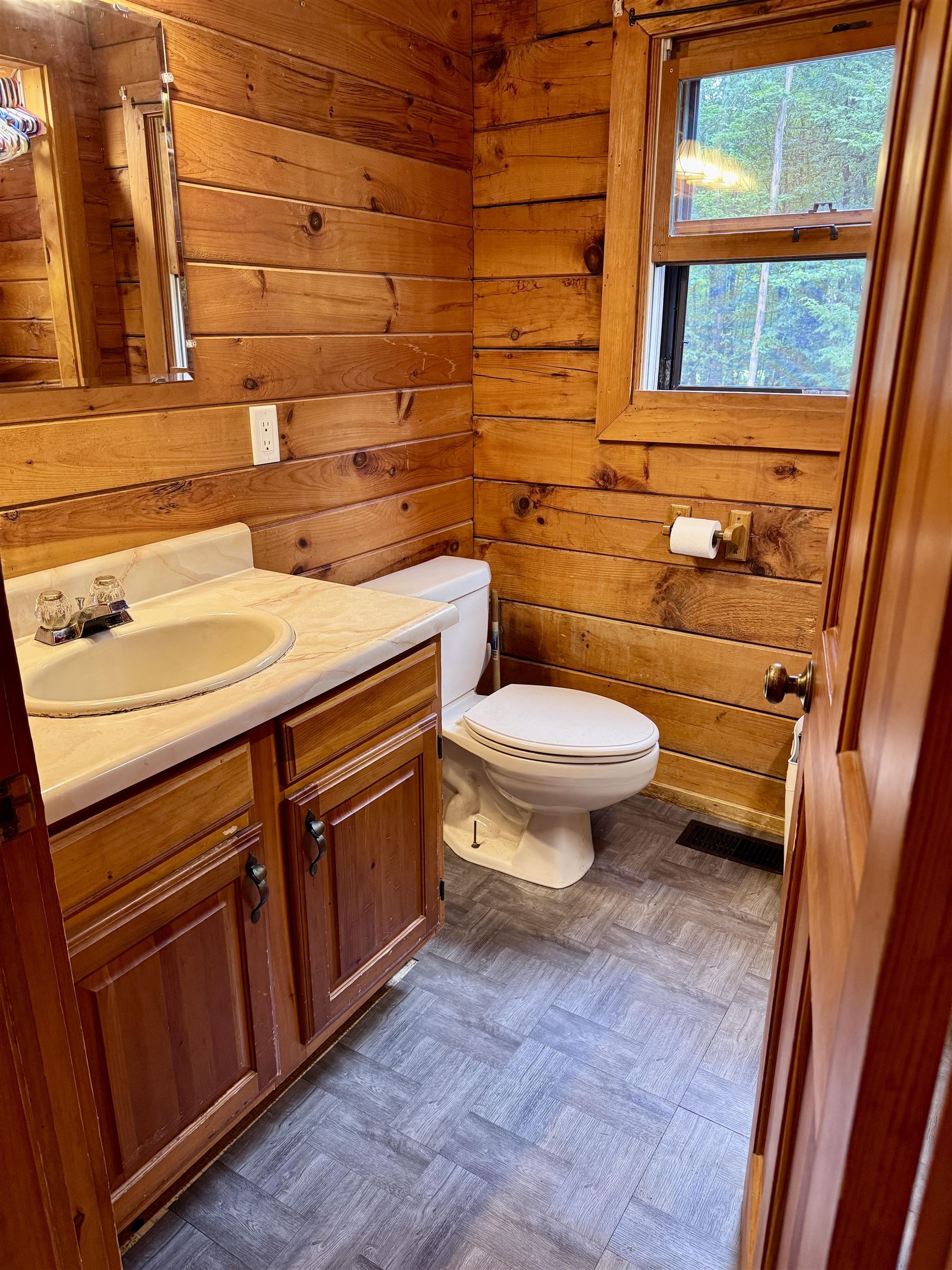 108 Old Bennington Road Property Photo 31