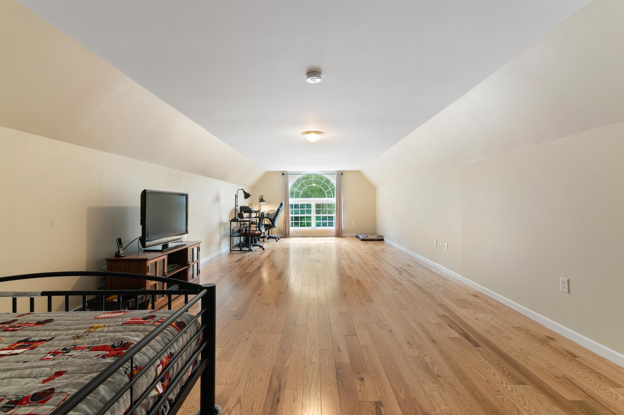 598 Hubbard Hill Road Property Photo 31