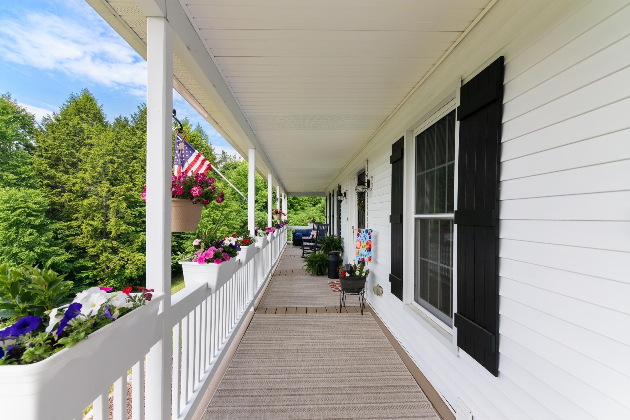 598 Hubbard Hill Road Property Photo 36