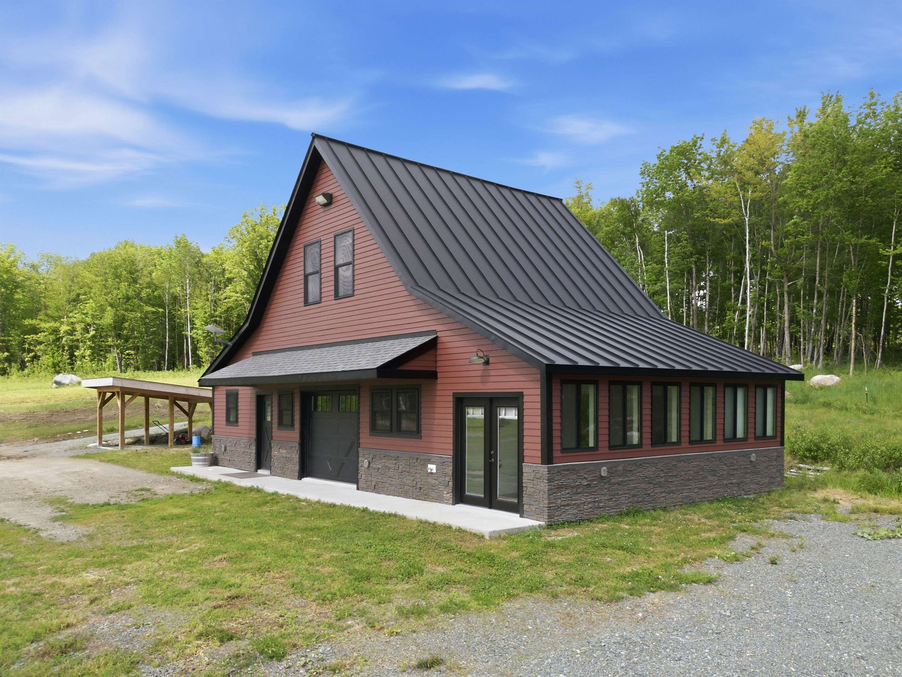 2717 Oregon Road Property Photo 1