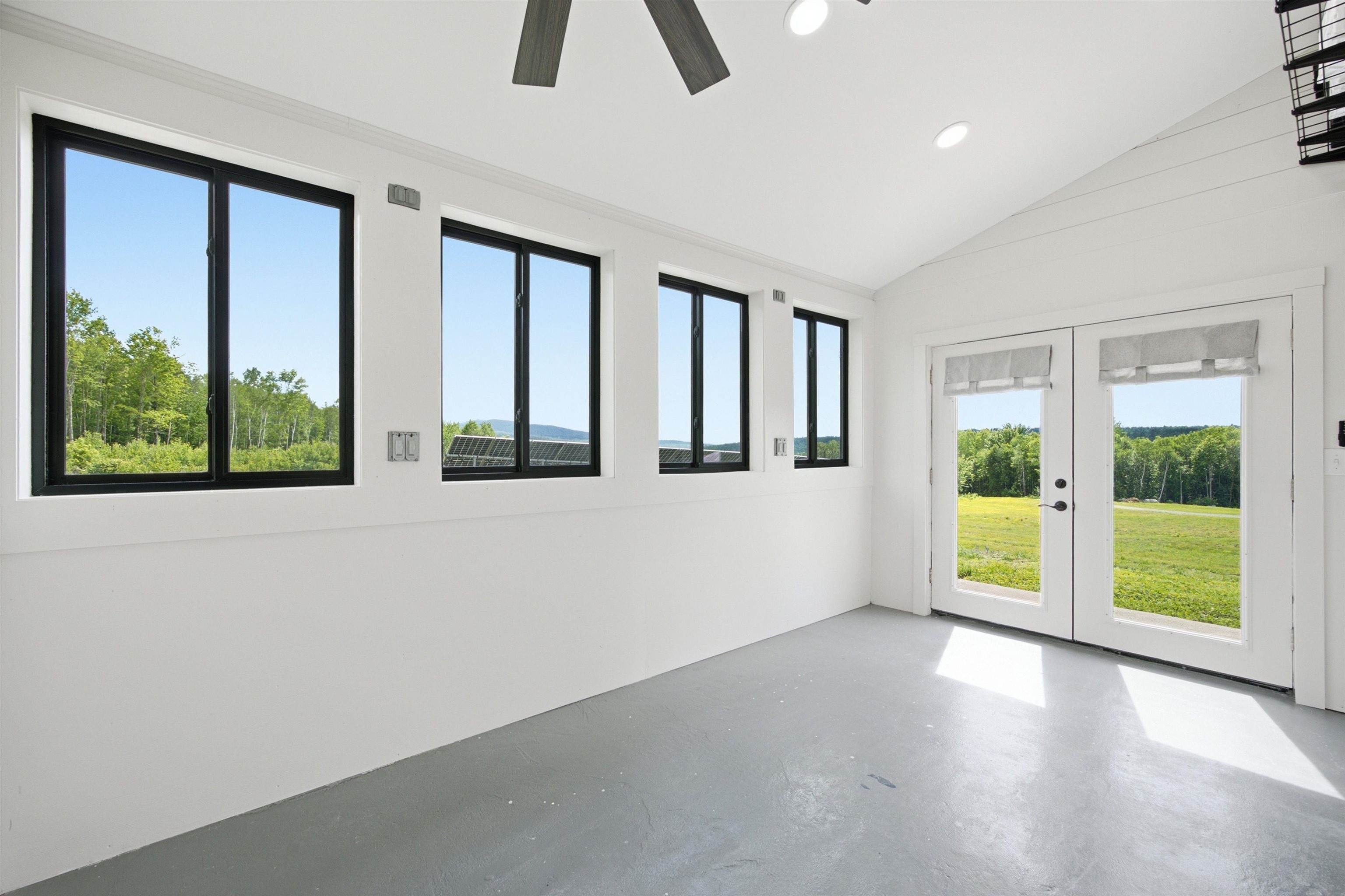 2717 Oregon Road Property Photo 14