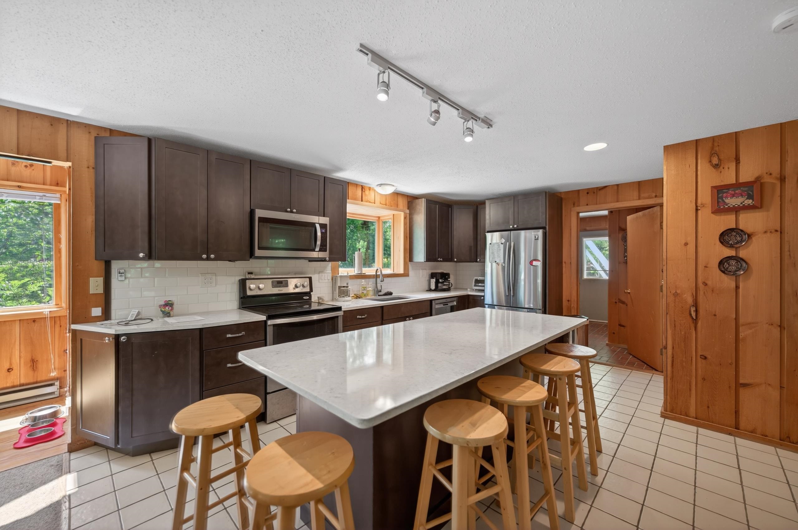 36 Bears Den Road Property Photo 4