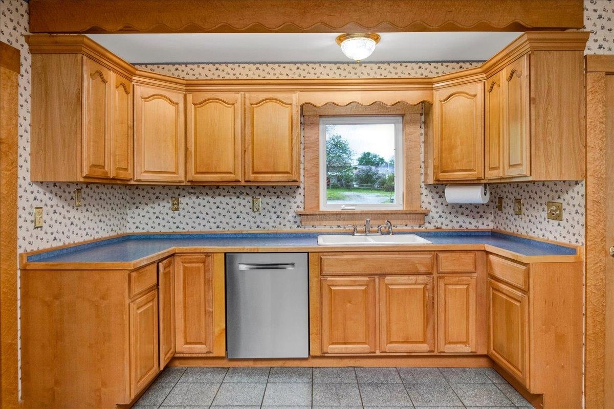 64 Peloquin Road Property Photo 6