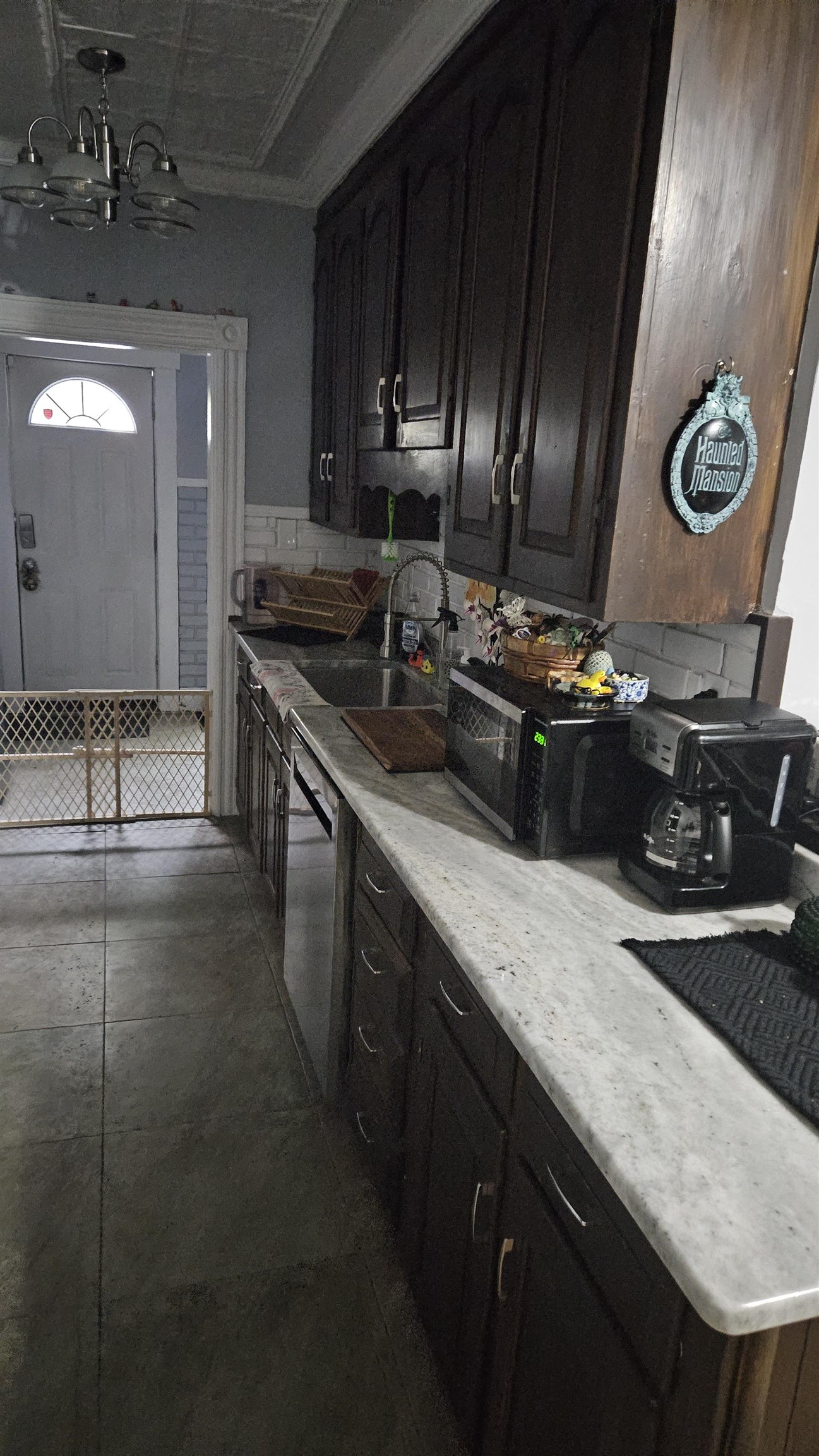 637 Harvard Street Property Photo 17