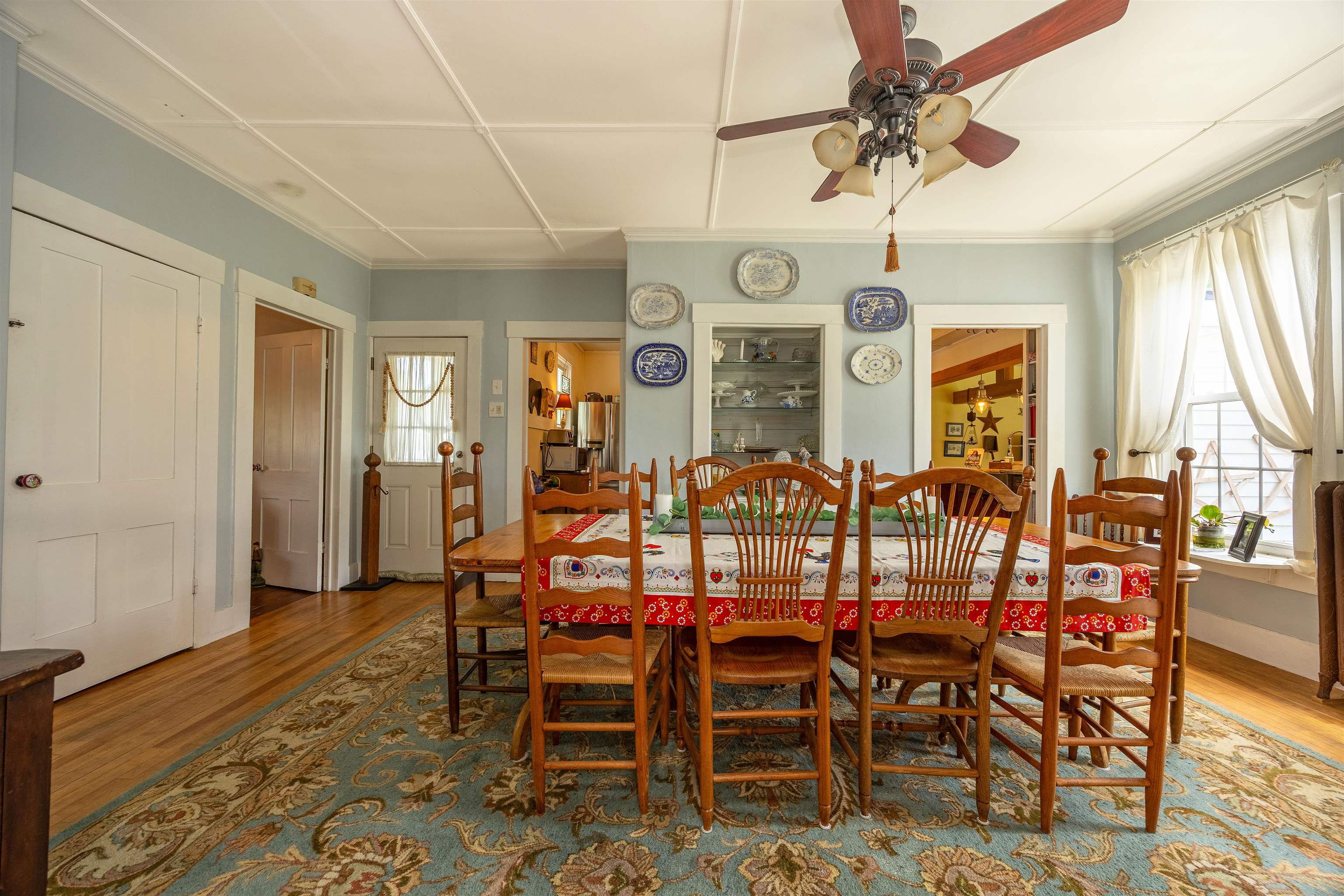 13 Pleasant Street Property Photo 15