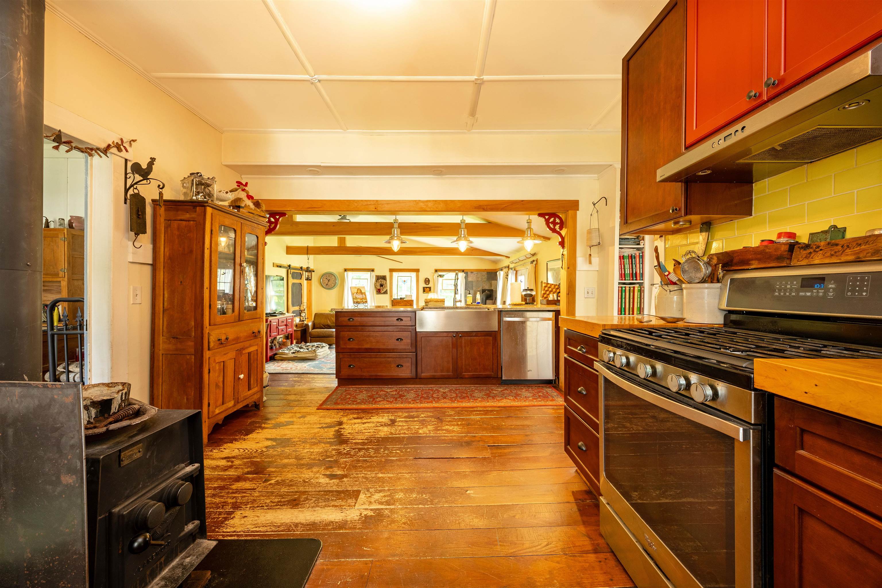 13 Pleasant Street Property Photo 22