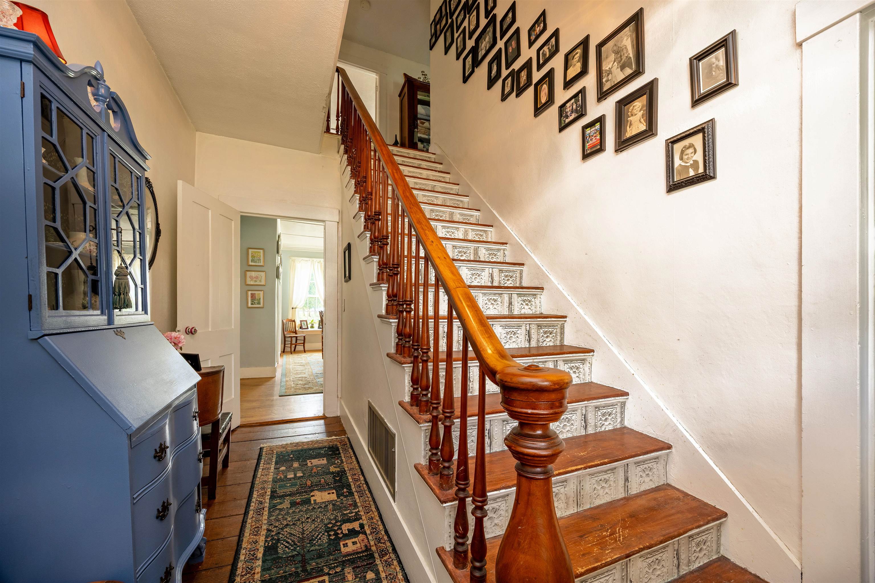 13 Pleasant Street Property Photo 35