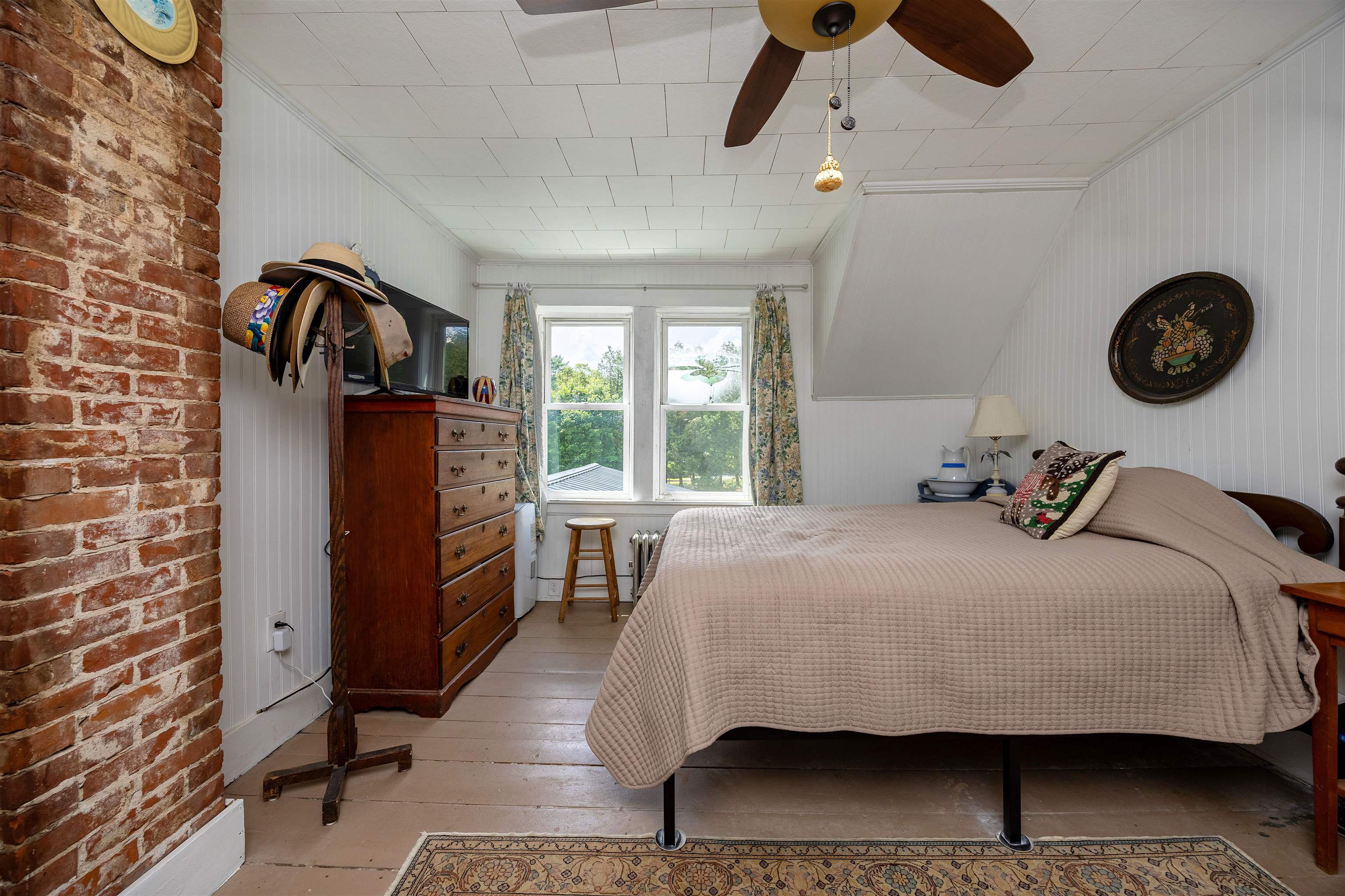 13 Pleasant Street Property Photo 45