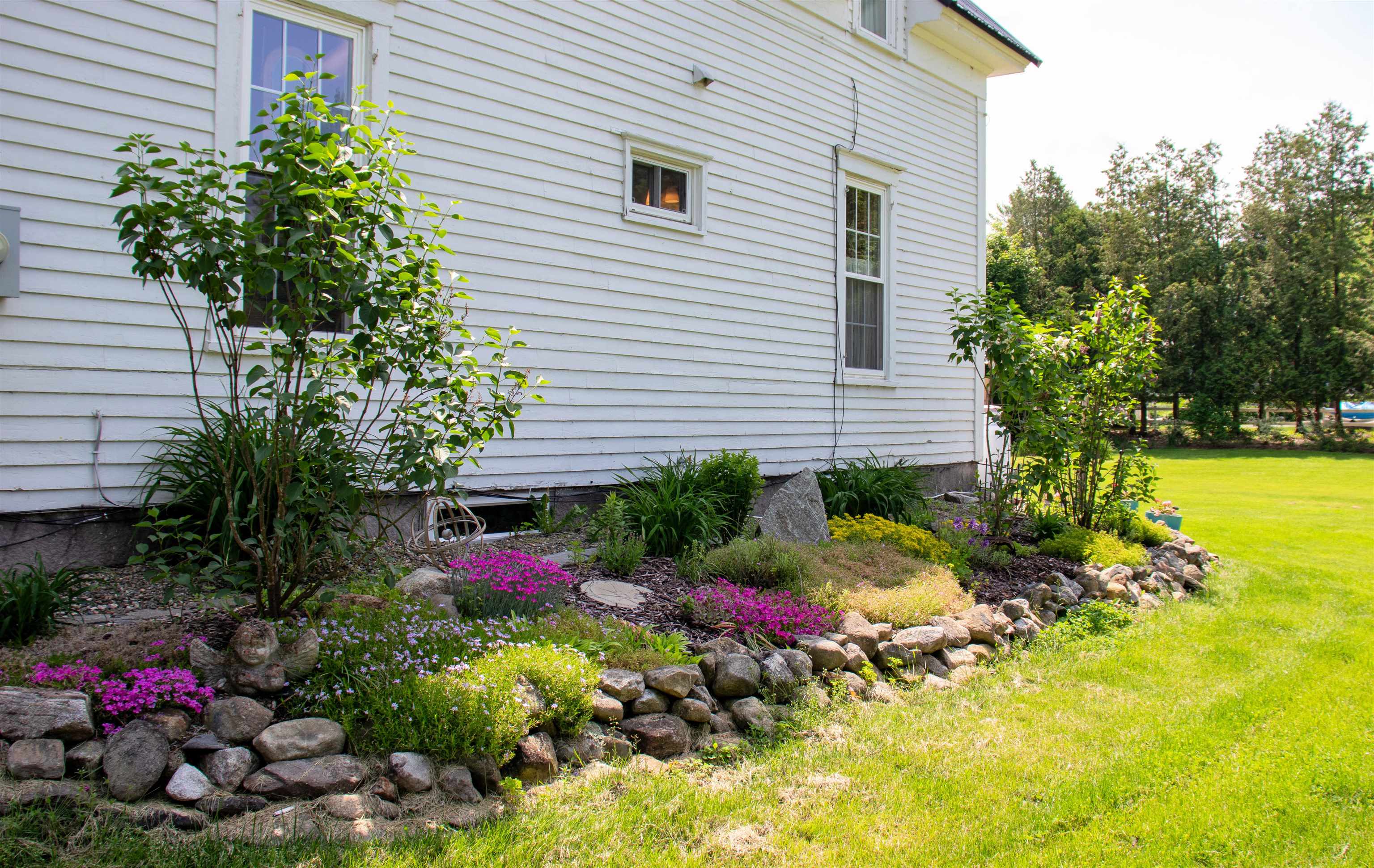 13 Pleasant Street Property Photo 52