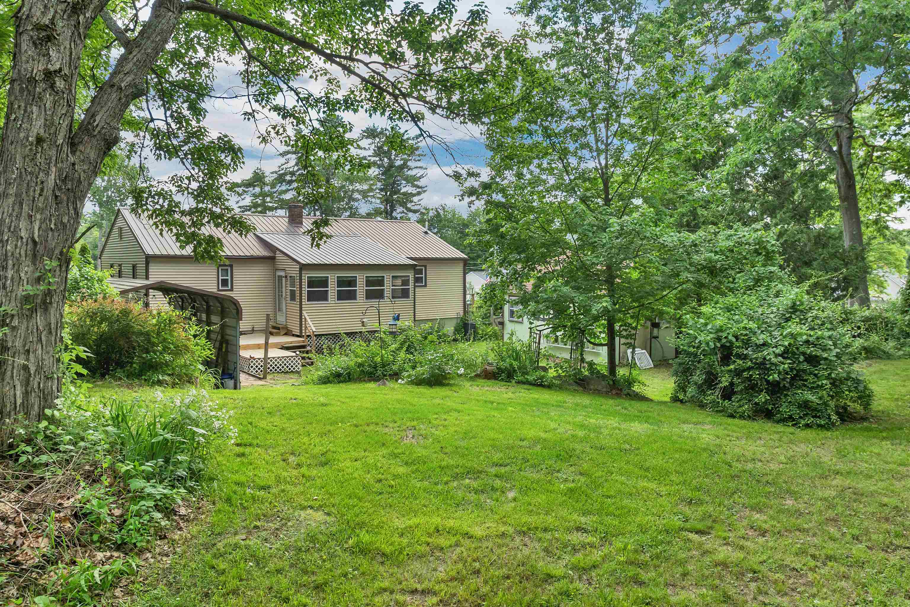 244 Pine Street Property Photo 1