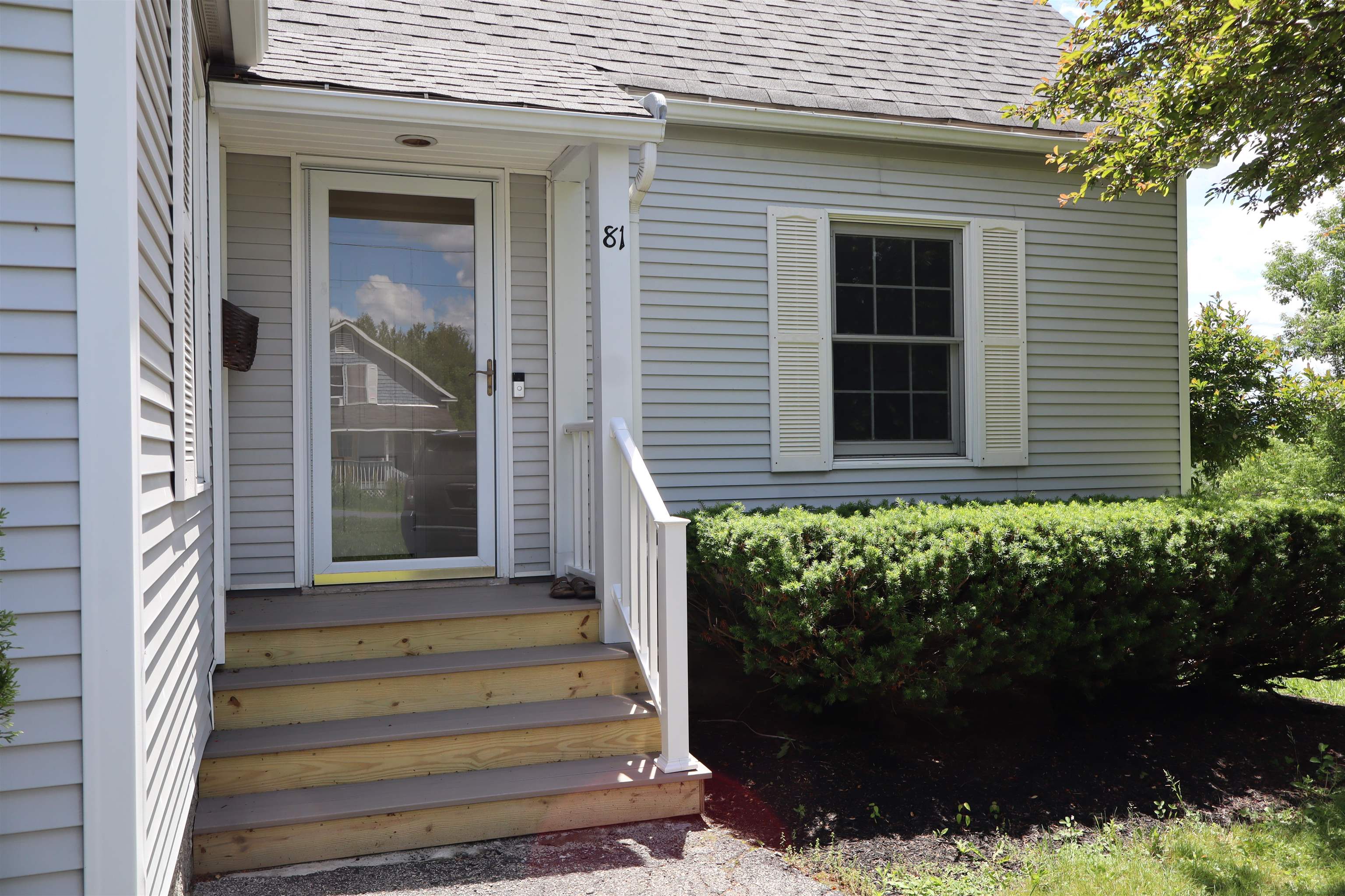81 Onward Street Property Photo 2