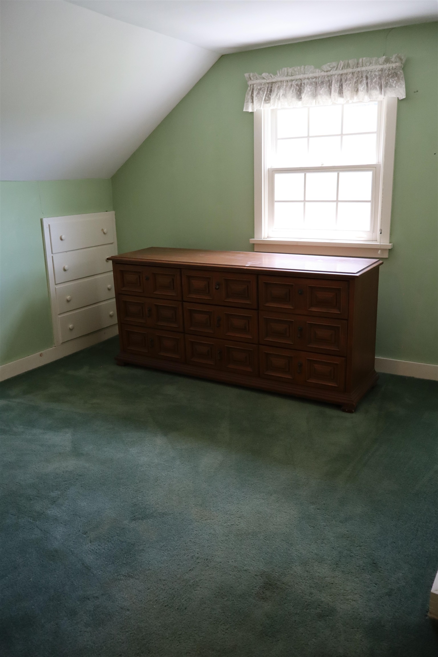 81 Onward Street Property Photo 37