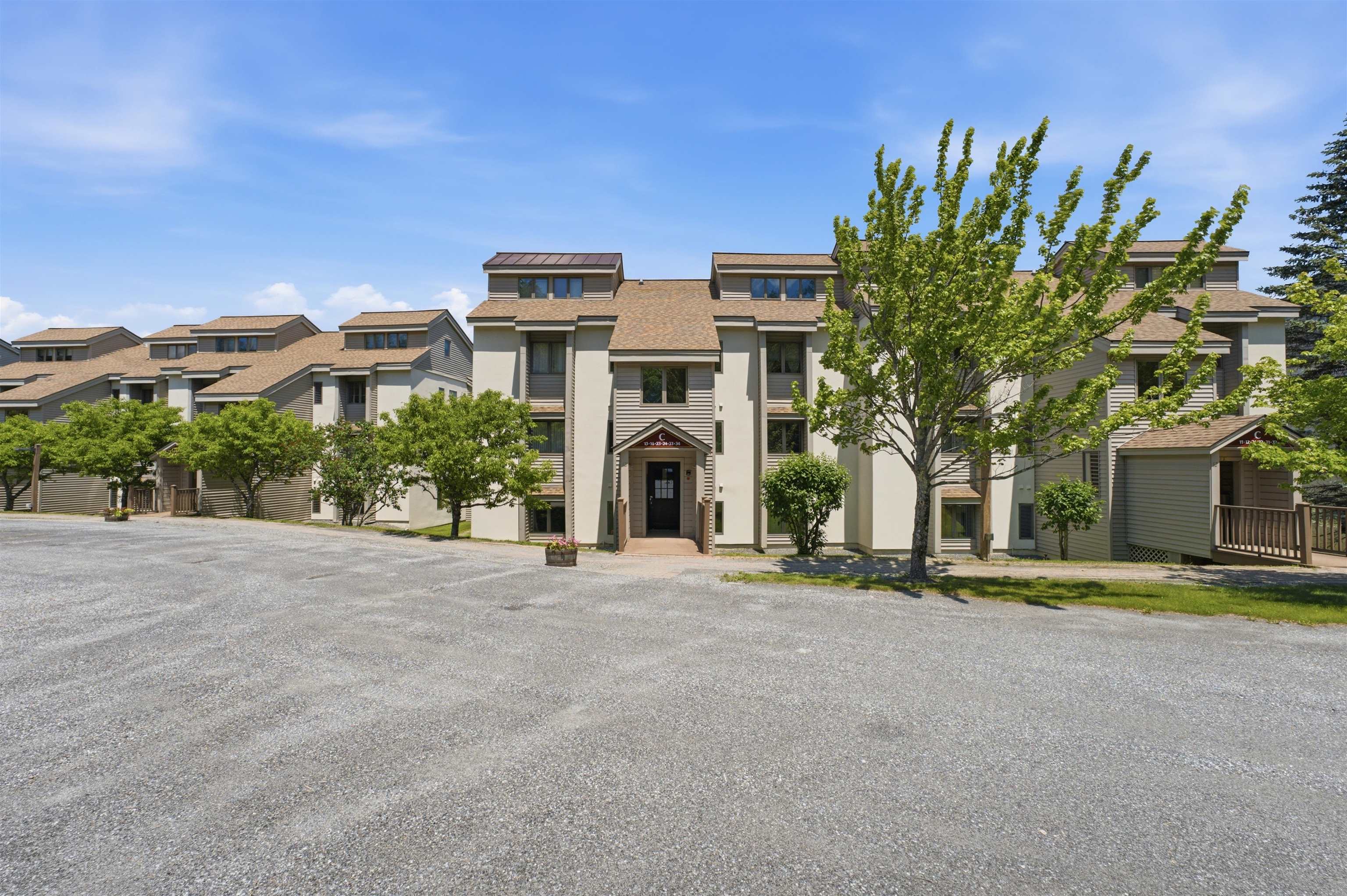 12 Ober Tal Drive Property Photo 18