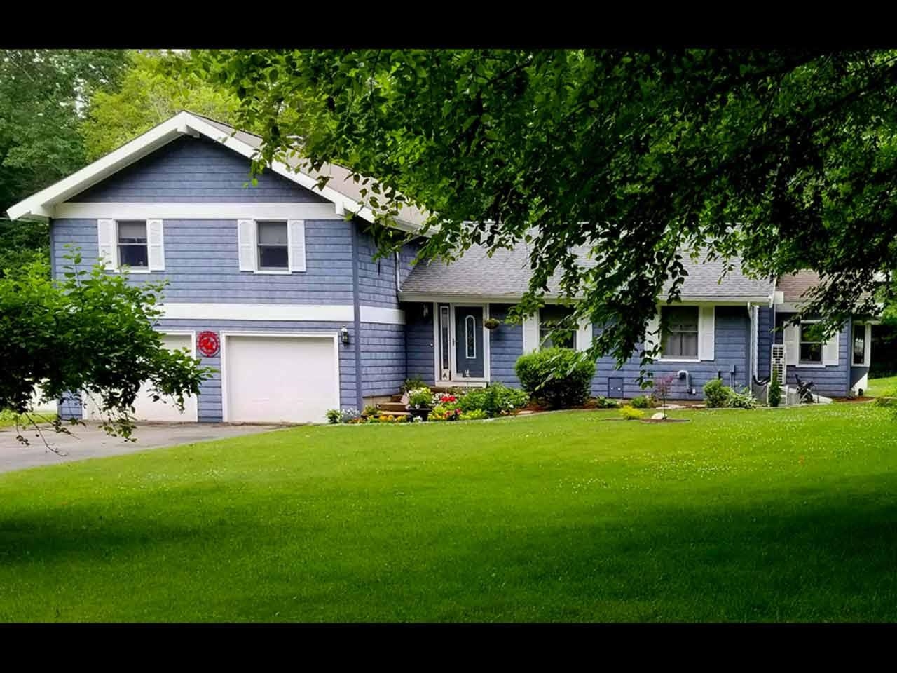 1 Whitneys Grove Property Photo 1