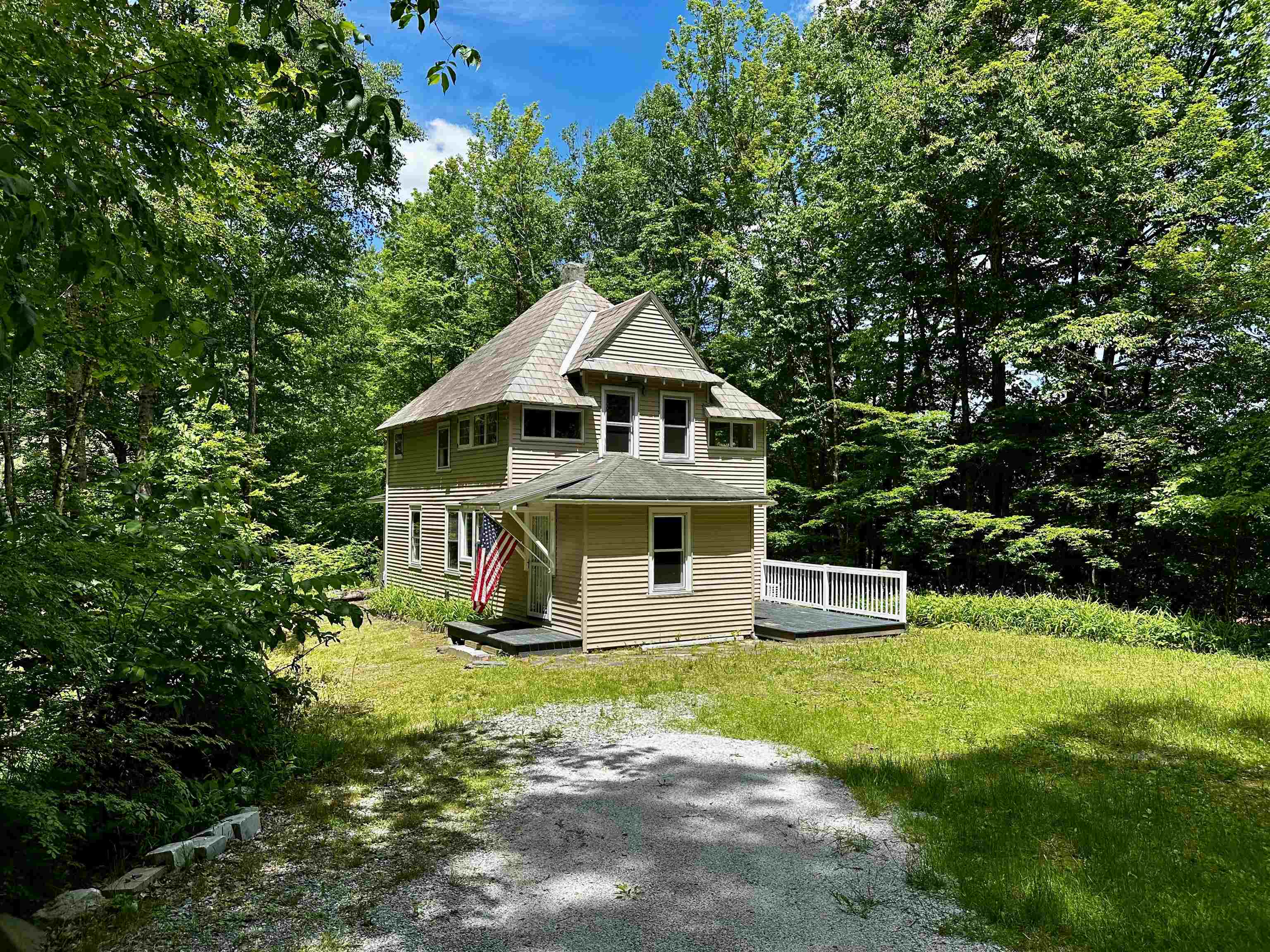 45 Eden Avenue Property Photo 4