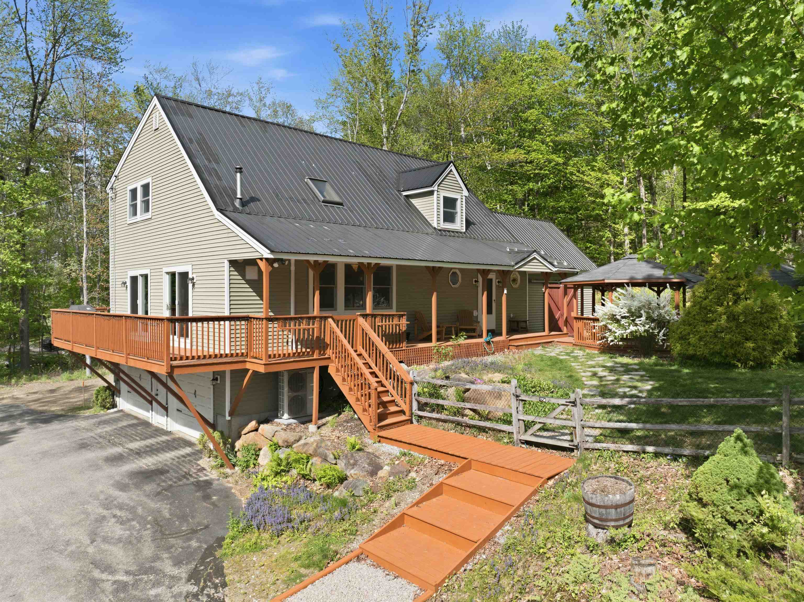 7 Smith Hill Road Property Photo 2