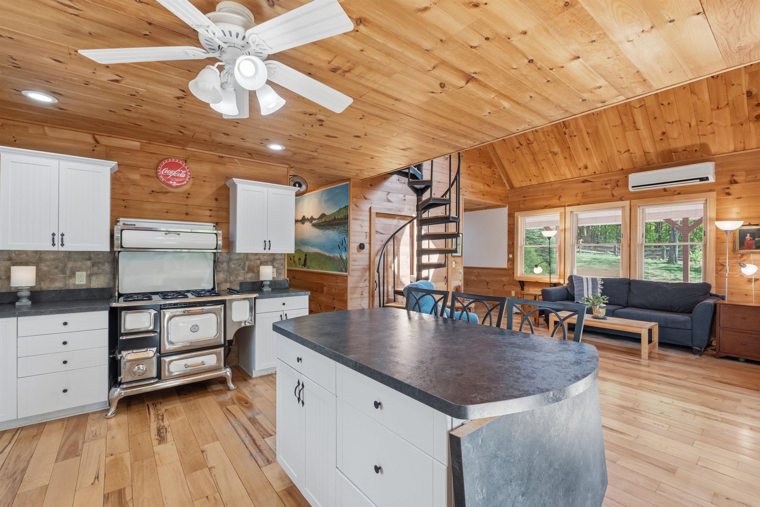7 Smith Hill Road Property Photo 17