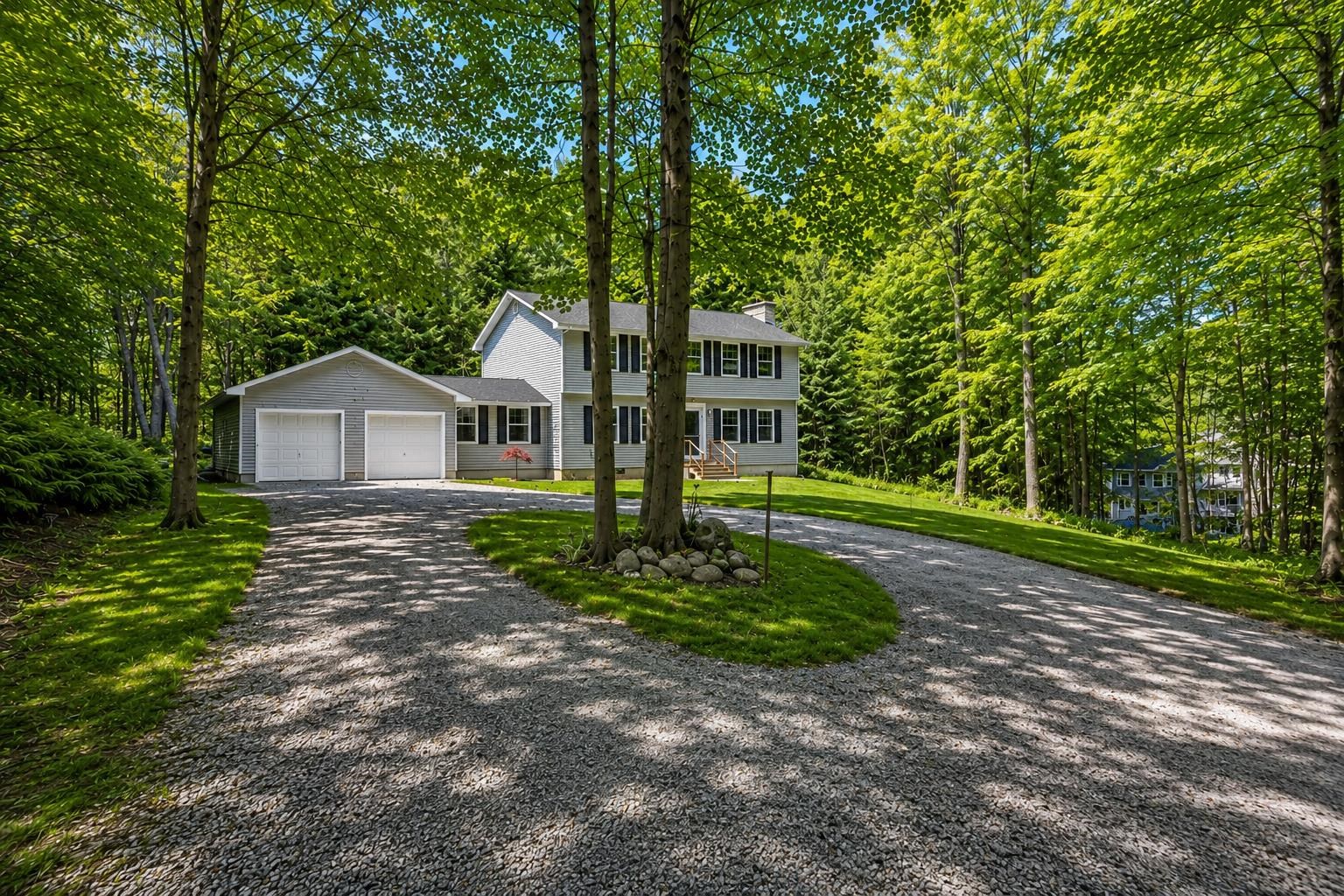 392 Powderhorn Road Property Photo 1