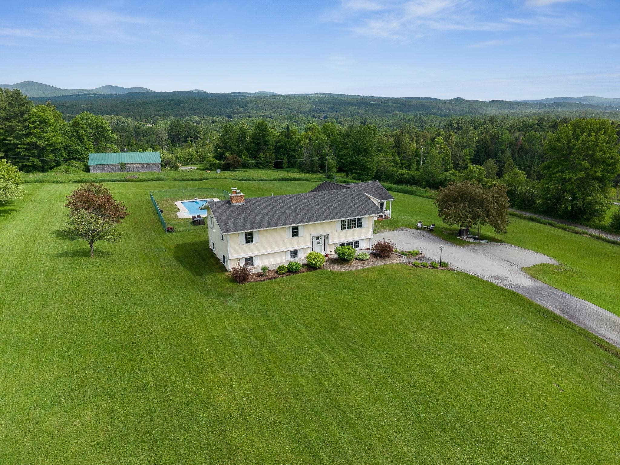 700 Cherry Tree Hill Road Property Photo 3