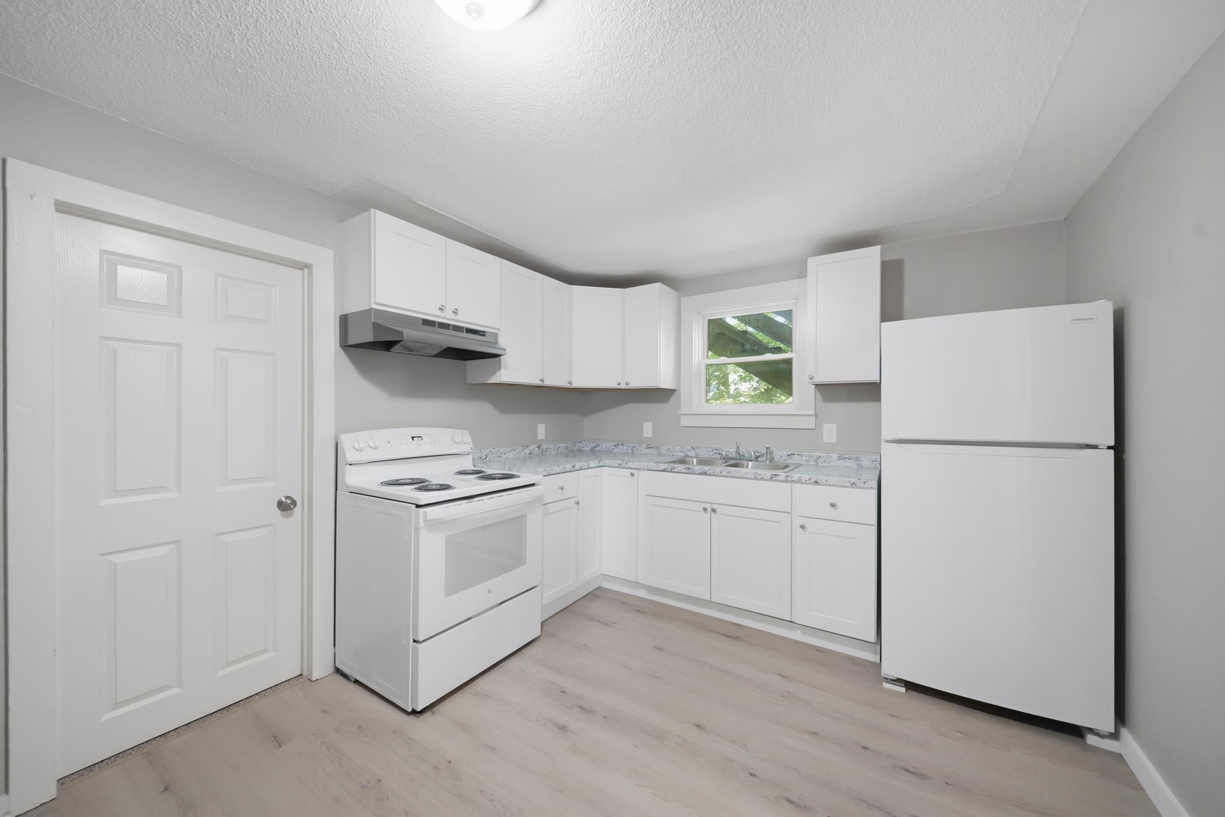 35 South Street Property Photo 22